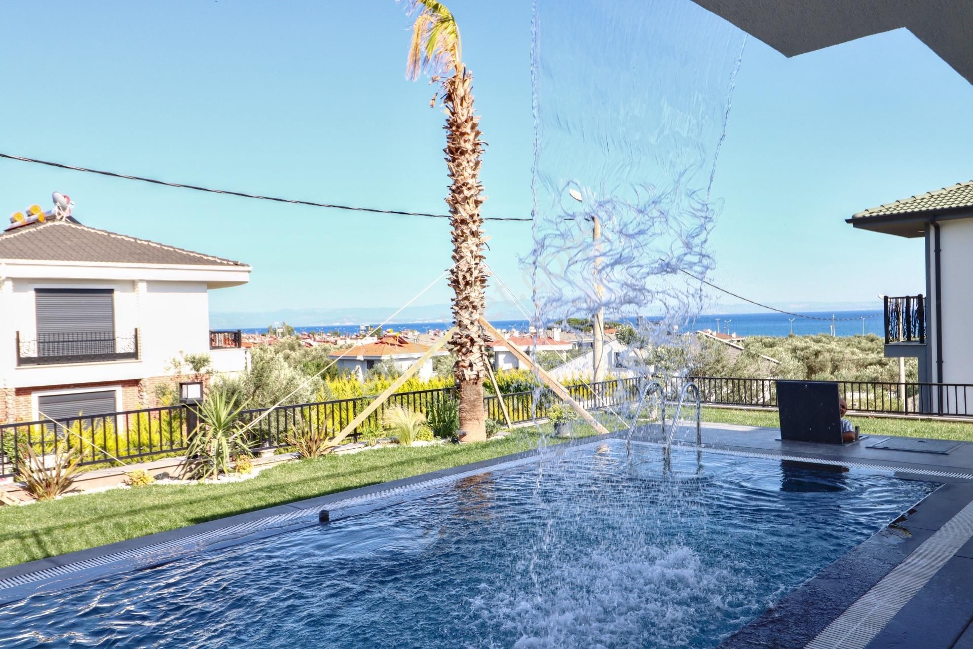 Balıkesir Altınoluk'ta Özel Havuzlu Ultra Lüks Villa - Görsel 13