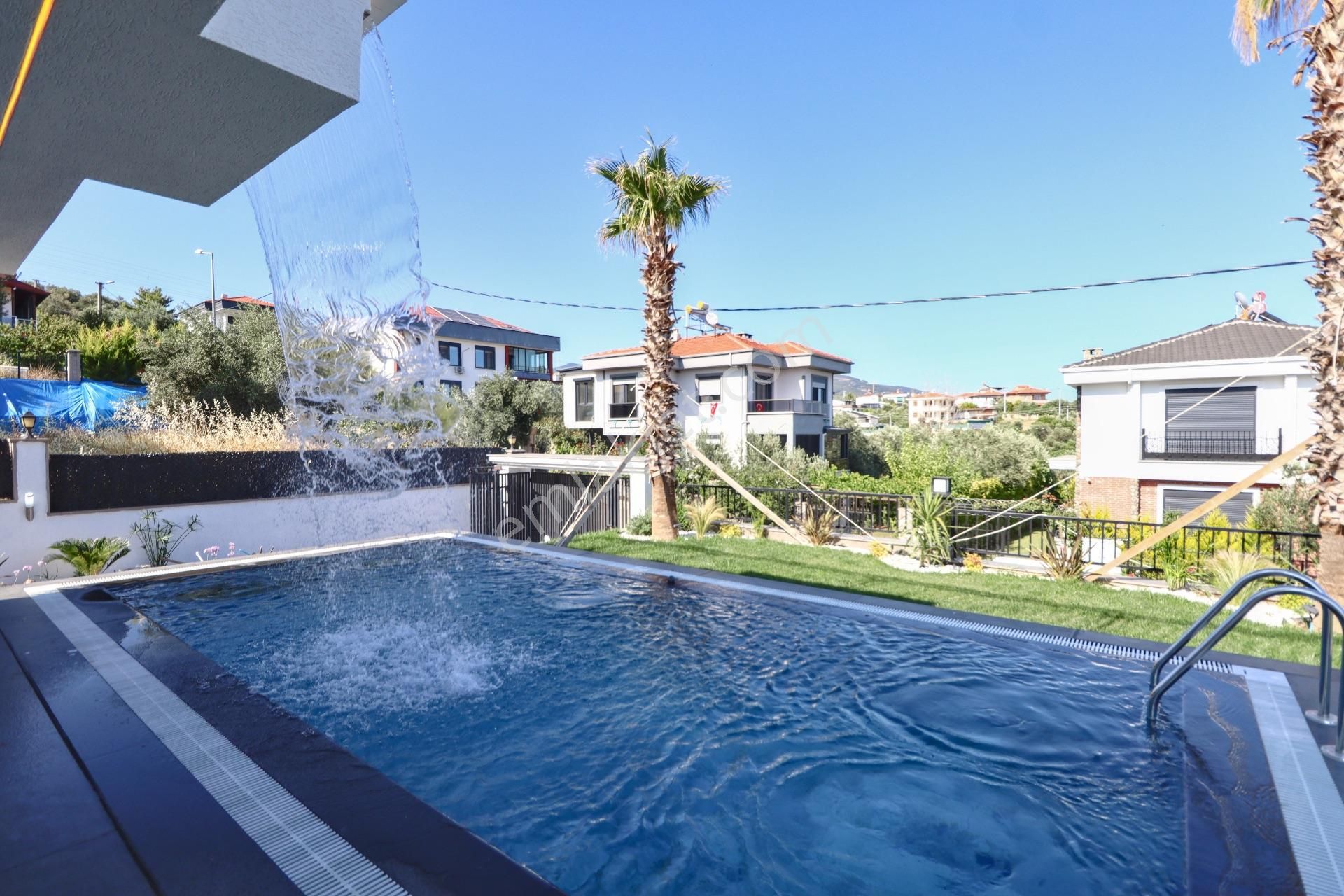 Balıkesir Altınoluk'ta Özel Havuzlu Ultra Lüks Villa - Görsel 15