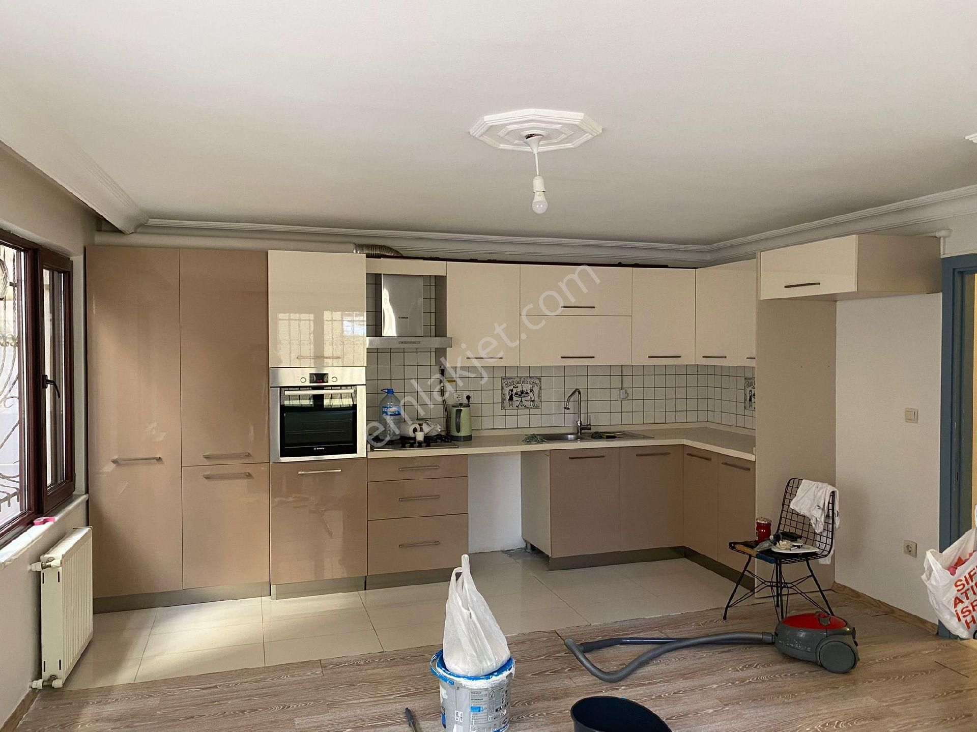 Aydınevlerde 2+1 75m2 Net Yüksek Giriş Satılık Daire