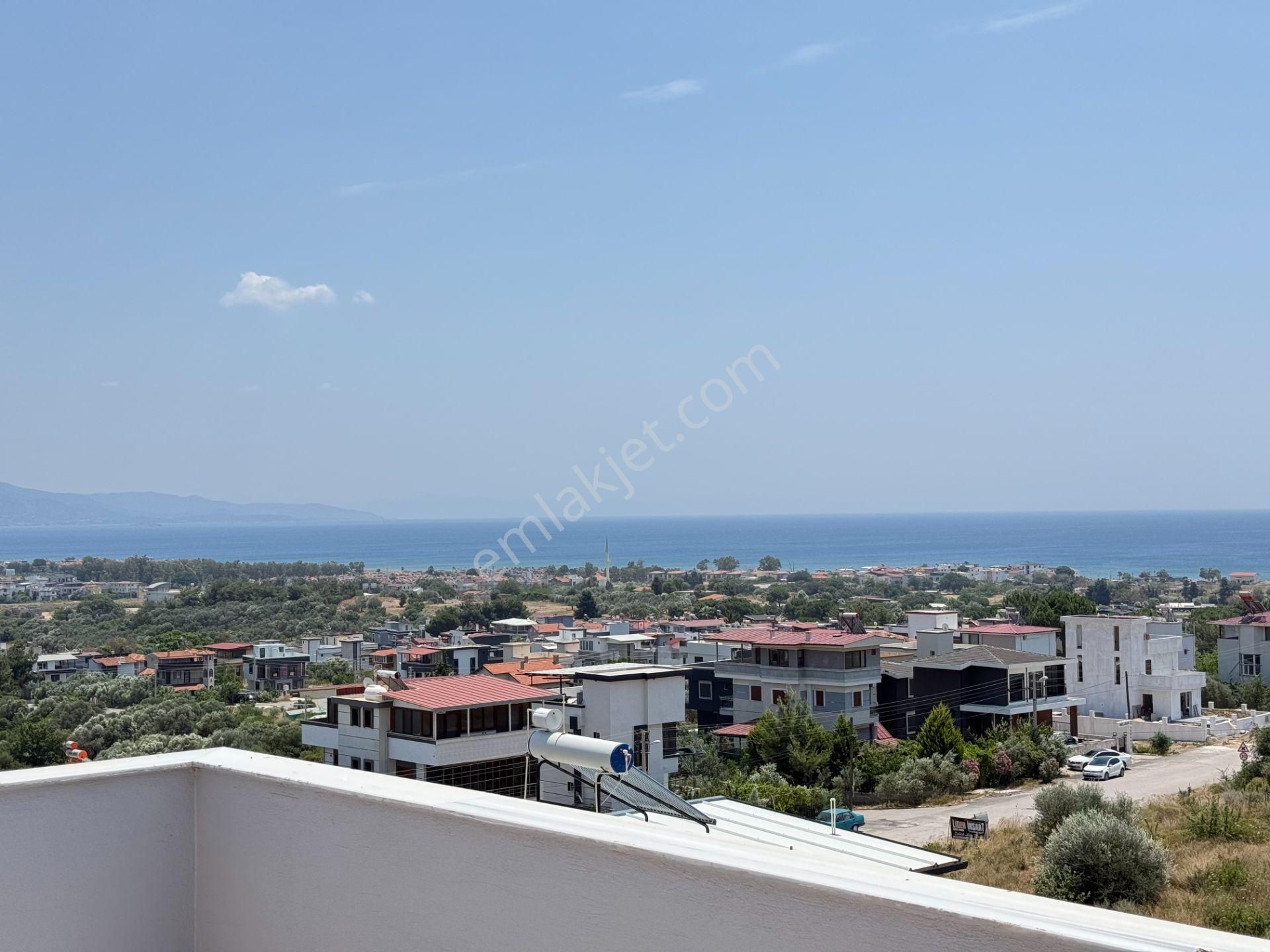 Seferihisar Doğanbey'de Satılık Deniz Manzaralı Bahçeli 3+1 Sıfır Villa - Görsel 9