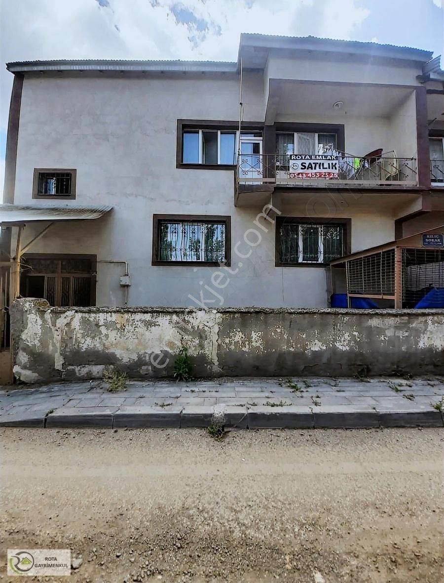 Rota Gm'den Şükrüpaşa'da Çatıkatı İle Baraber 3+1 Satılık Daire