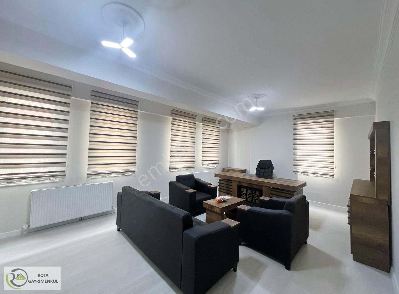 Rota Gm'den Şehir Merkezinde 3+1 Otoparklı Kiralık Ofisler