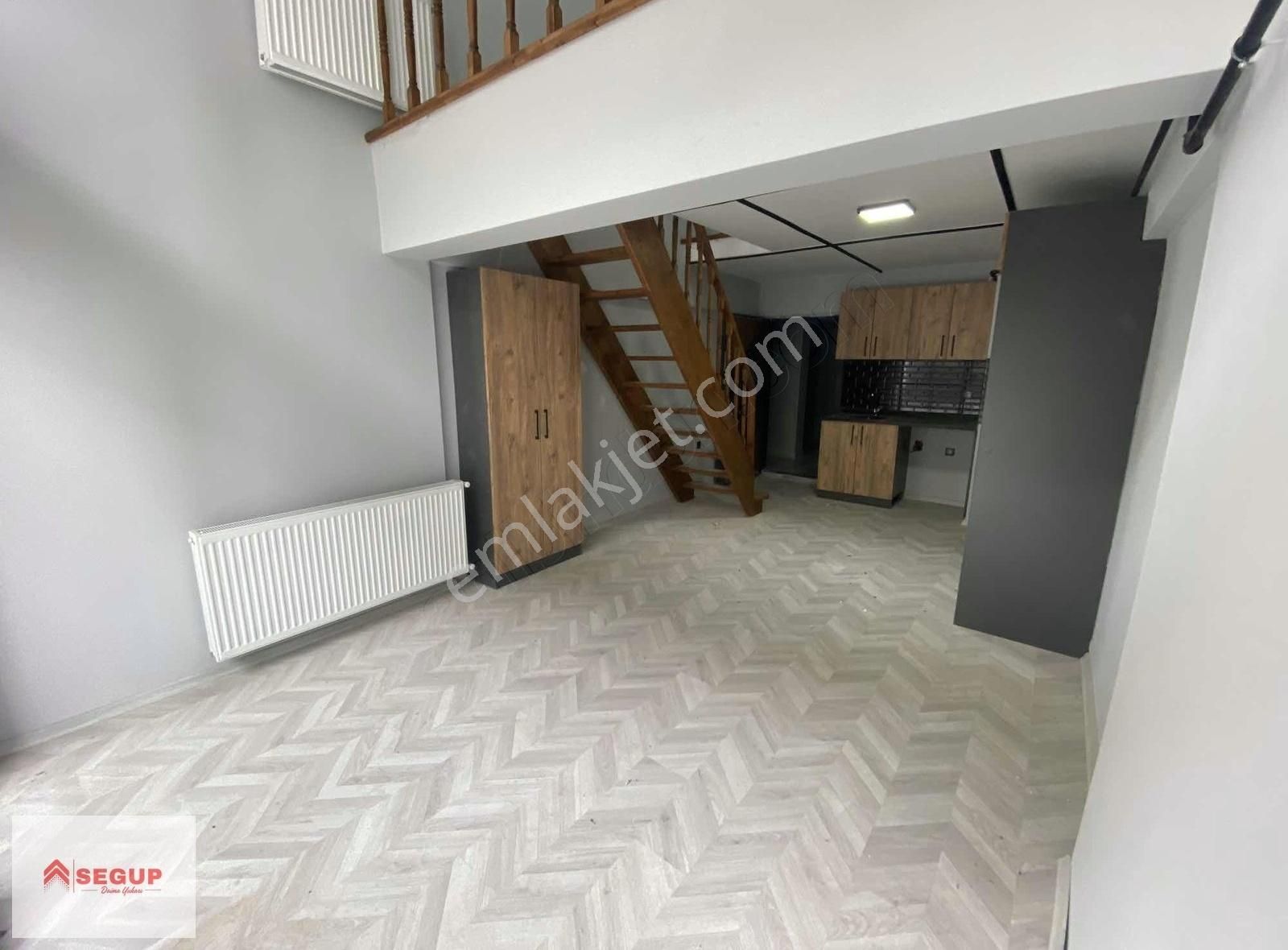 Segup'tan Körfez'de Satılık Loft 1+1 Daire (16)