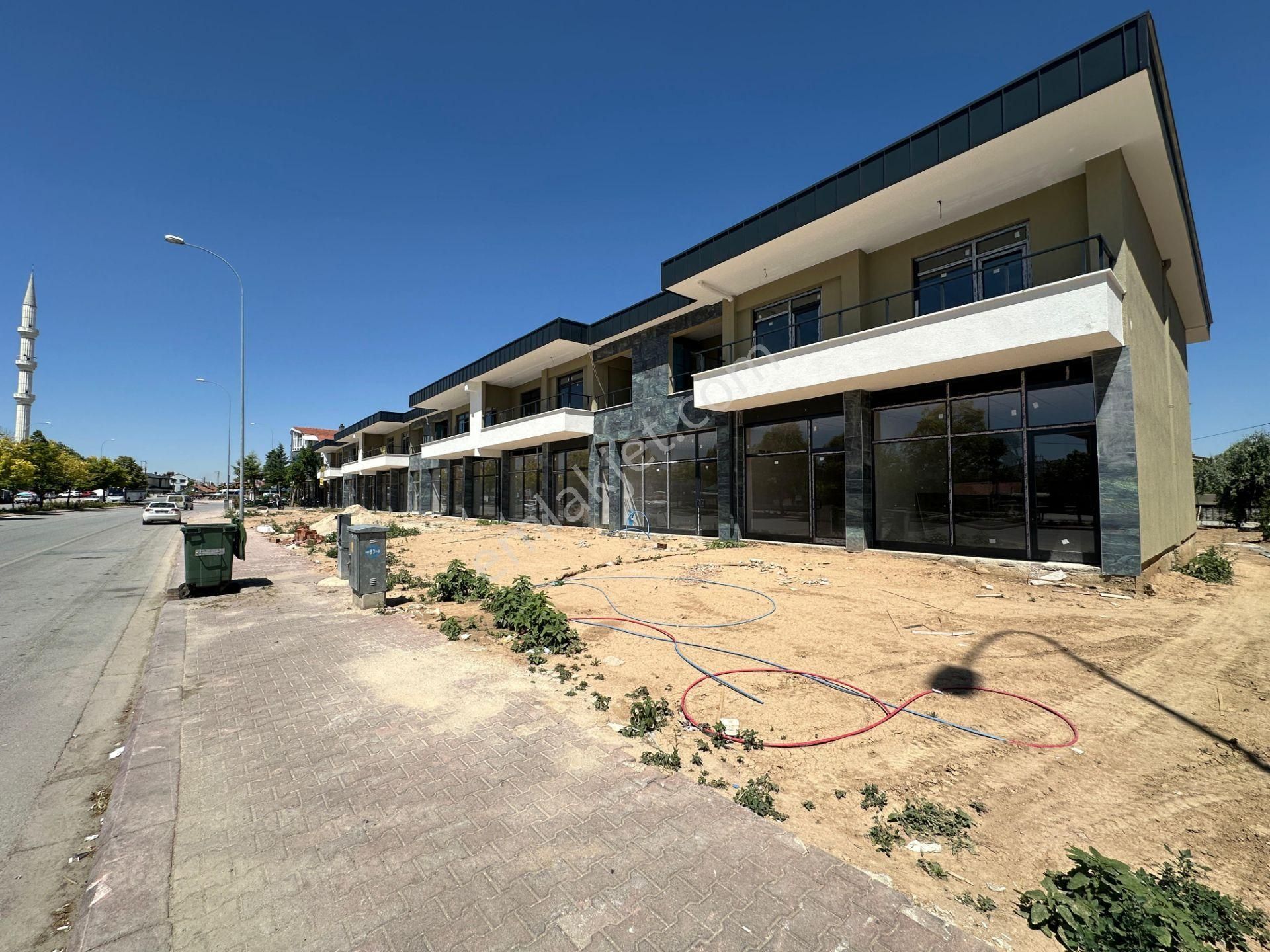 Analiz`den Lalebahçe`de Cadde Cephe Satılık 4+1 Lüks Daire