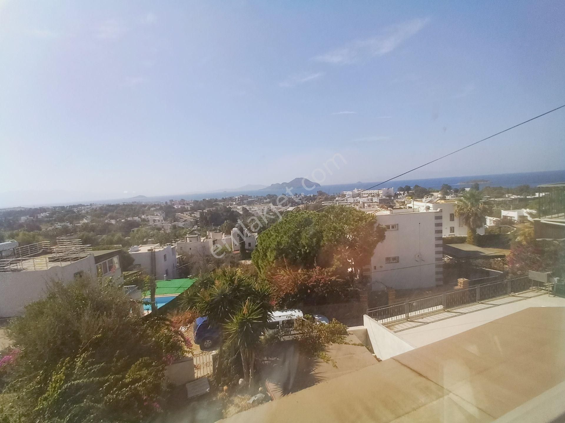 Bodrum Turgutreis - Bahçelievler Satılık Dubleks Villa
