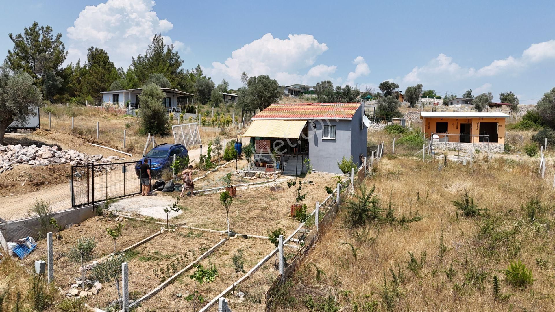 İzmir Akçaköyde Satılık 336 M2 Tapulu 50 M2 Betonarme Bahçeli Harika Ev - Görsel 4