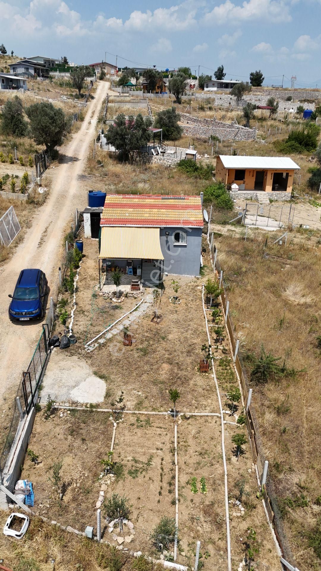 İzmir Akçaköyde Satılık 336 M2 Tapulu 50 M2 Betonarme Bahçeli Harika Ev - Görsel 17