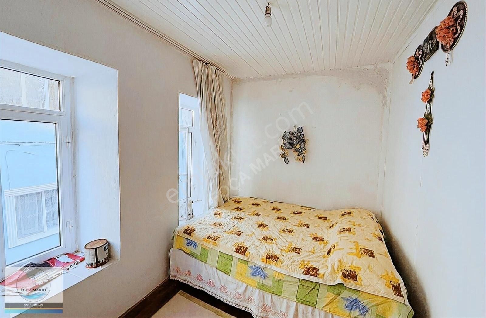 Yenifoça Marina'ya Çok Yakın, Mükemmel Lokasyonda Taş Ev - Görsel 6