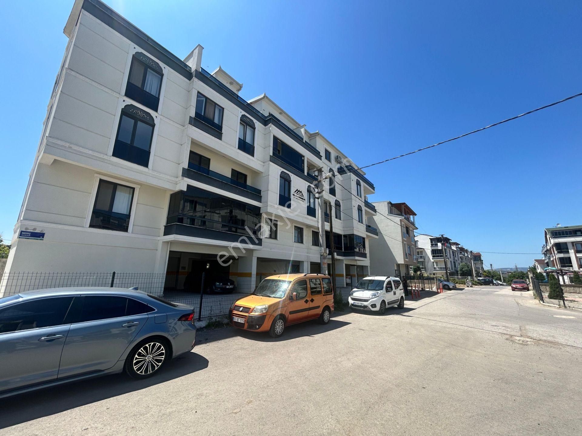 Remax Palas'tan Kartepe Ataevler Mah. 3+1 Satılık Daire