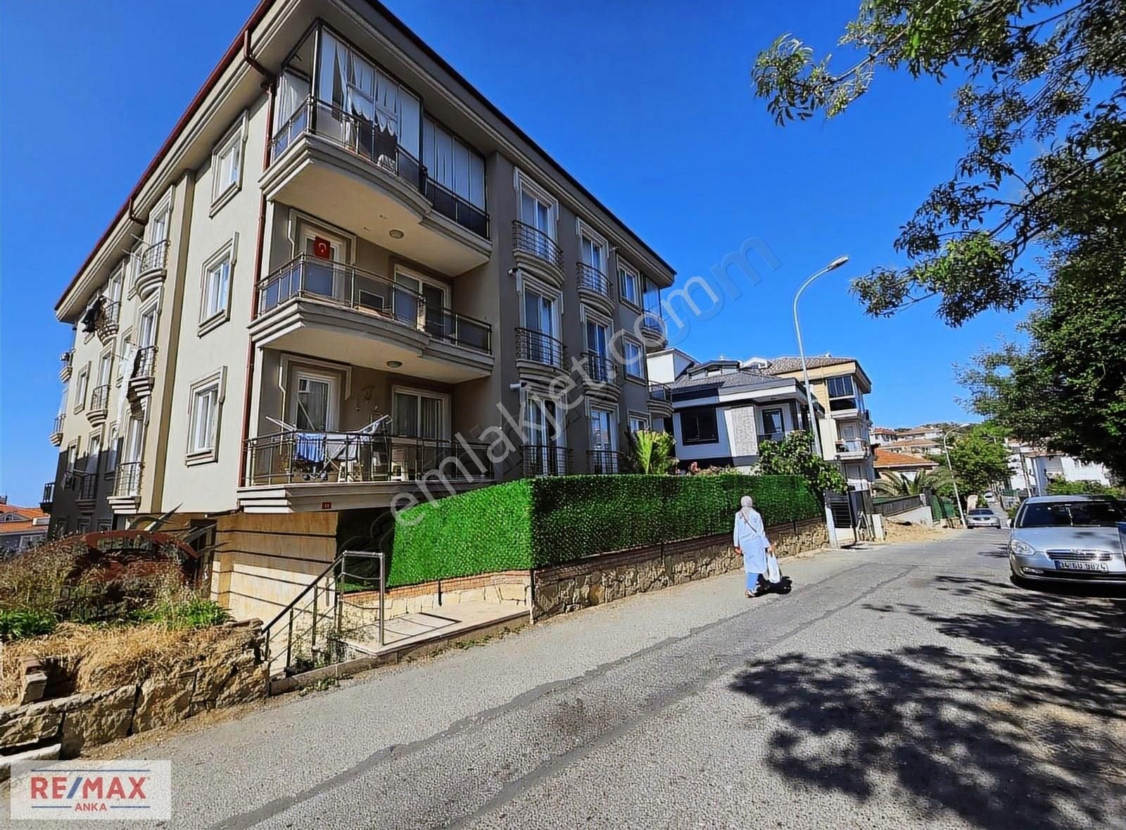 Remax Anka'dan Merkezi Konumda 2+1 Eşyalı Kiralık Daire