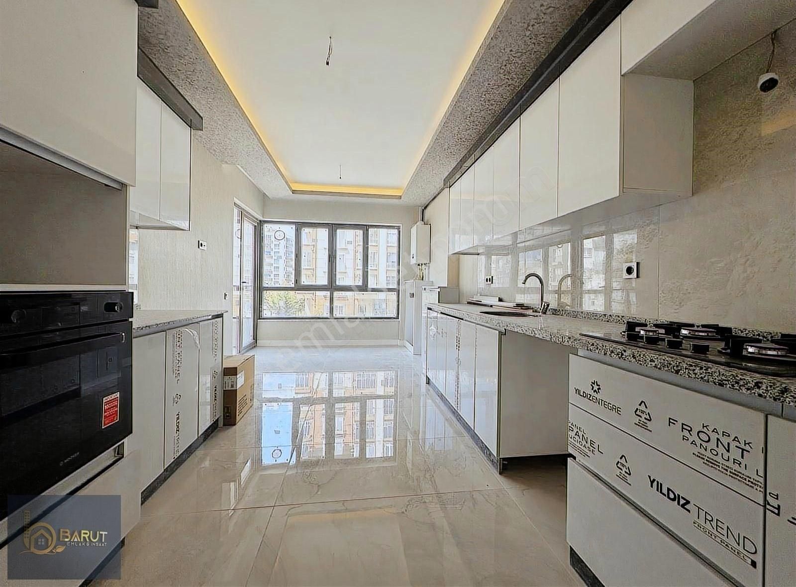 Baruttan Sarayda Mükkemmel Konsept 3+1 Sıfır Site Dairesi 3. Kat