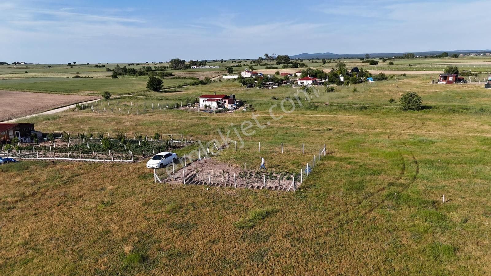 Saray Büyükyoncalı 280m2 İmarlı İfrazlı Tek Tapu Satılık Arsalar