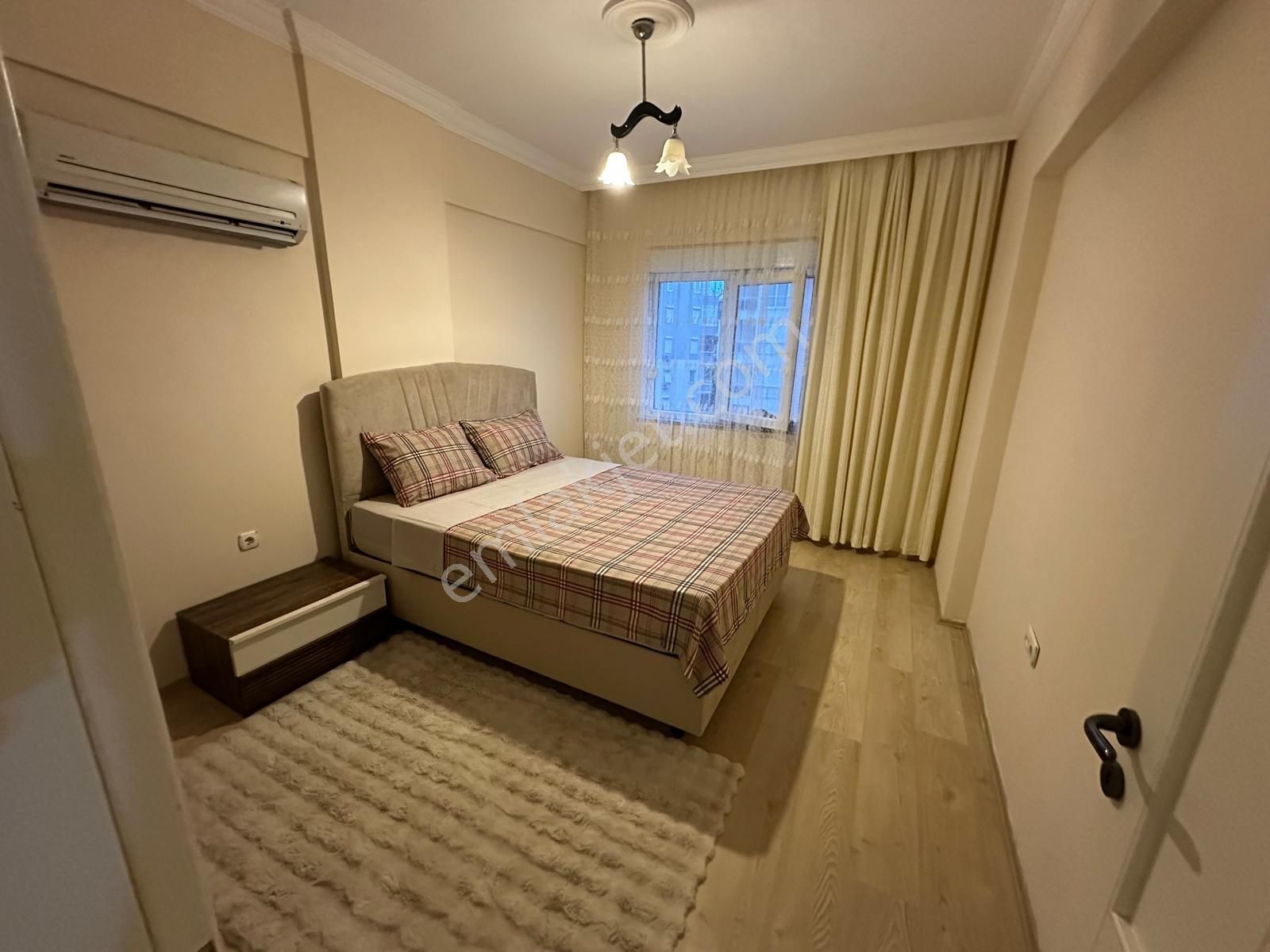 Konyaaltı Liman Mahallesi 2+1 Havuzlu Sıfır Eşyalı Daire - Görsel 14