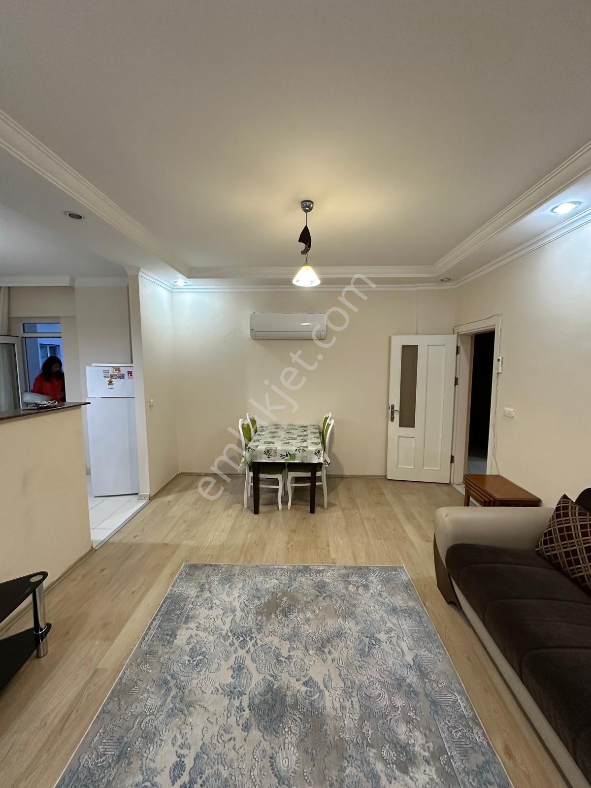 Konyaaltı Liman Mahallesi 2+1 Havuzlu Sıfır Eşyalı Daire - Görsel 17