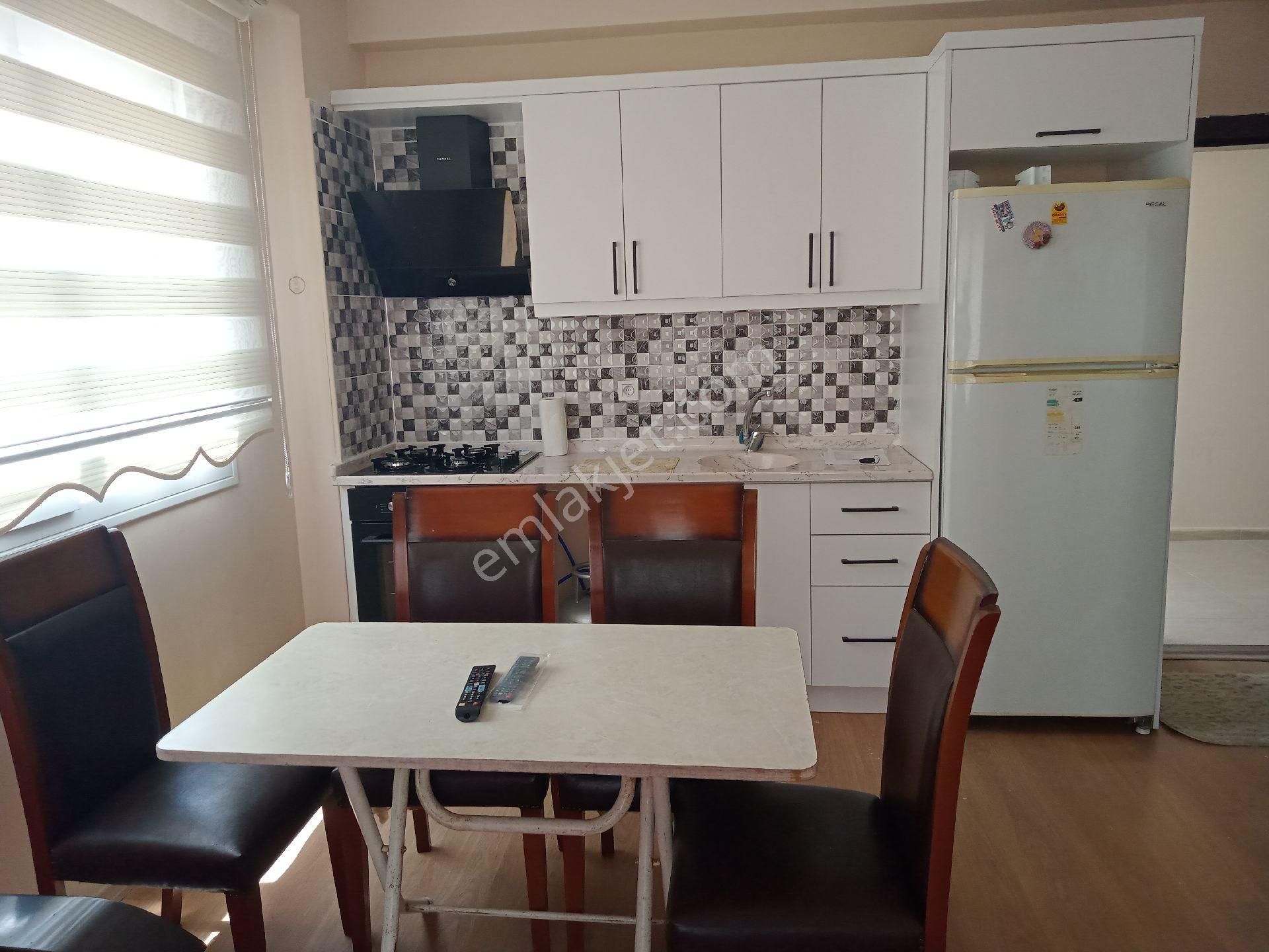 Hasarsız Yeni Binada Eşyalı 1+1 Kiralık Daire