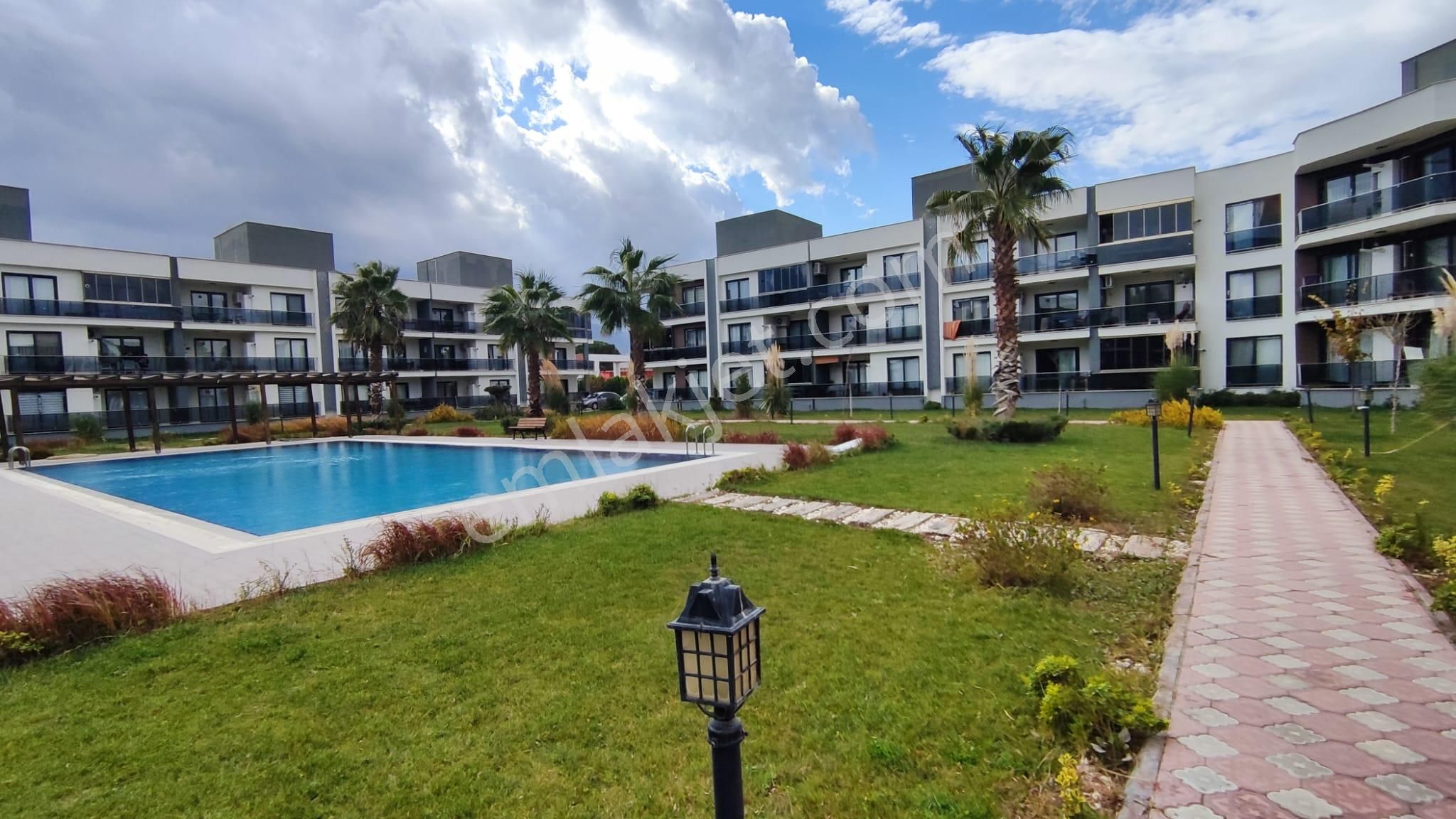 Manisa Muradiye Villalar Bölgesi Havuzlu1+1 Eşyalı Satılık Daire - Görsel 8