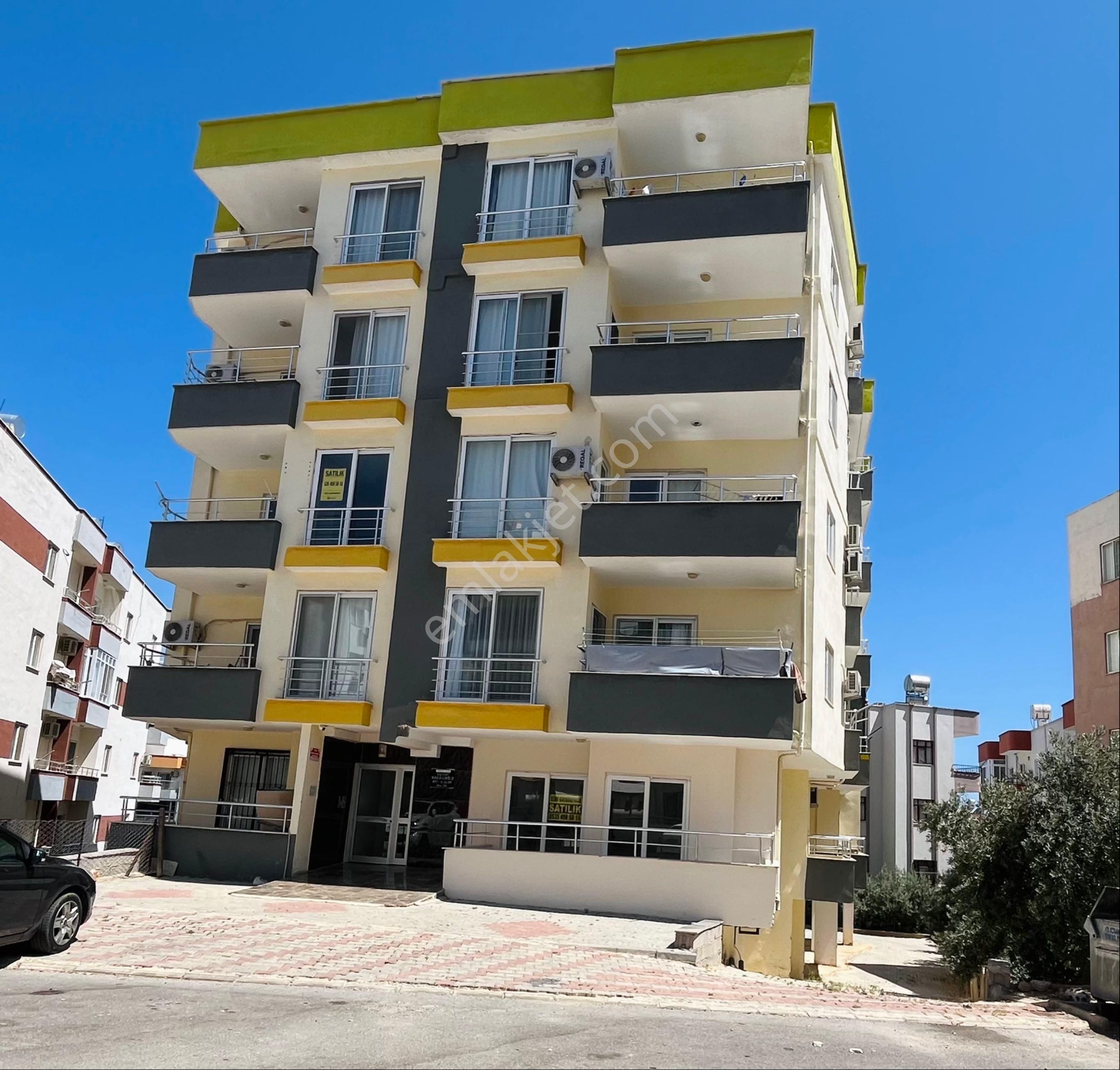 Türe Gayrimenkulden Taşucu Merkezde Geniş Oturumlu Yüksek Giriş 2+1 Daire Satılık
