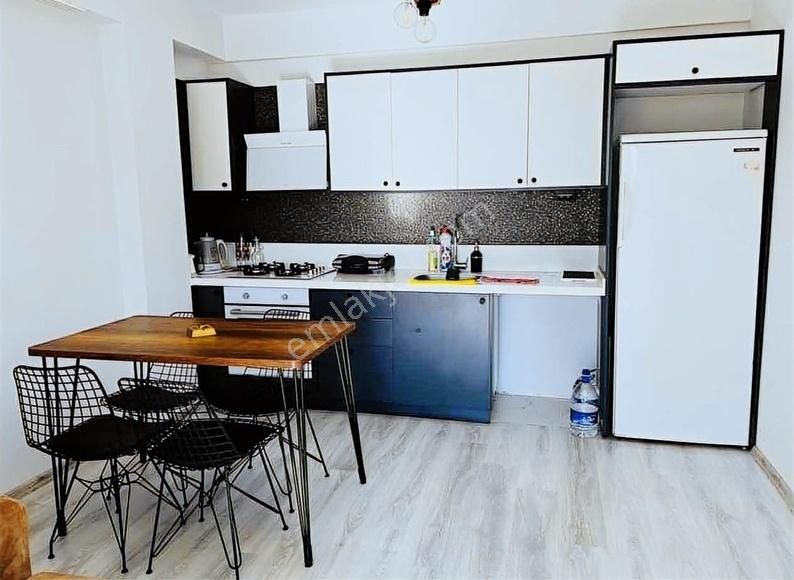 Dostlardan Altınovada Eşyalı Satılık 1+1 Daire - Görsel 18