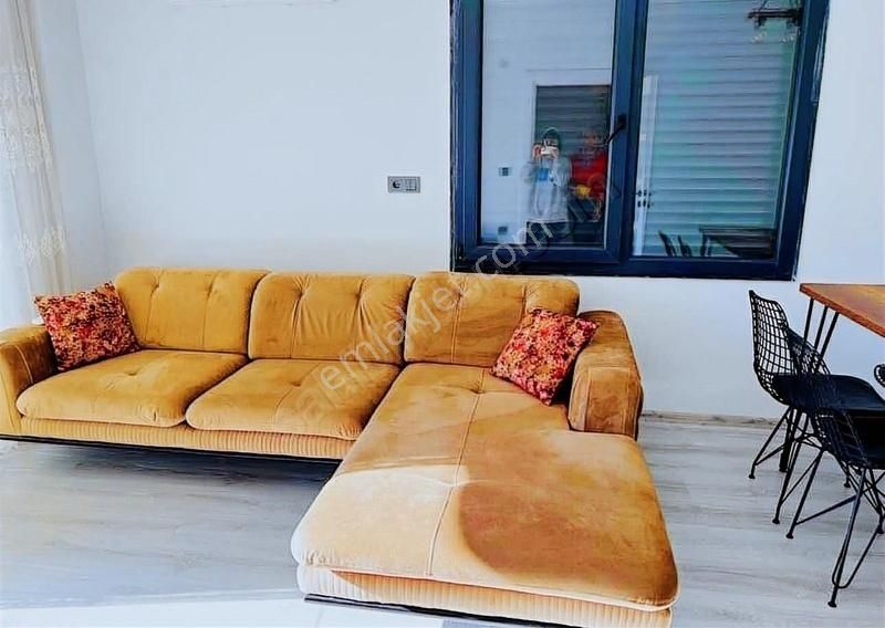 Dostlardan Altınovada Eşyalı Satılık 1+1 Daire - Görsel 8