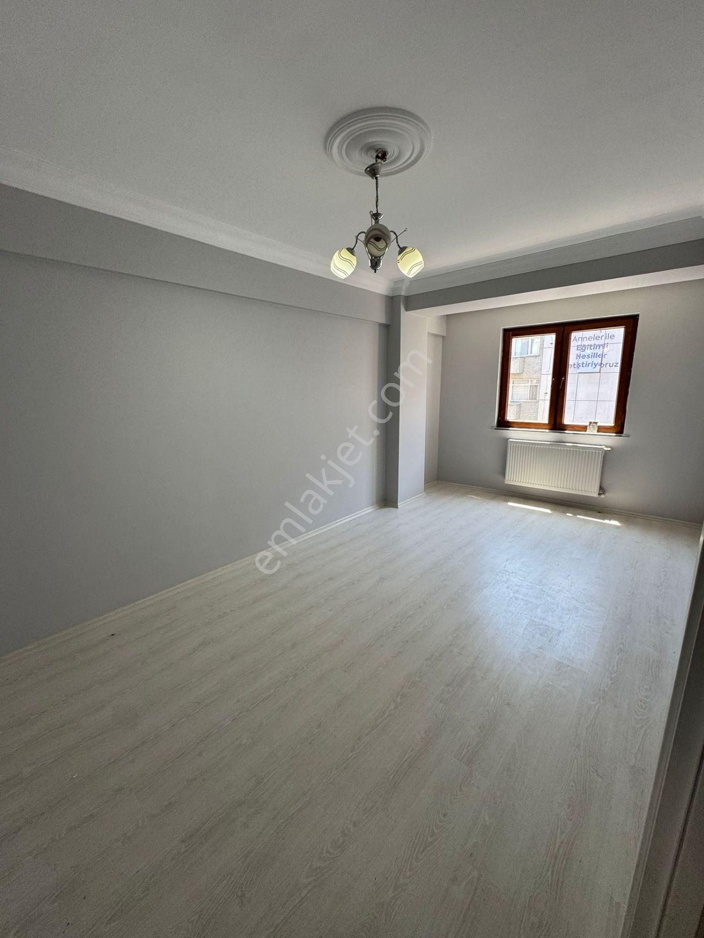 Memura Kiralık Atışalanı Cadde Üzerinde 2+1100m2 Kiralık Daire