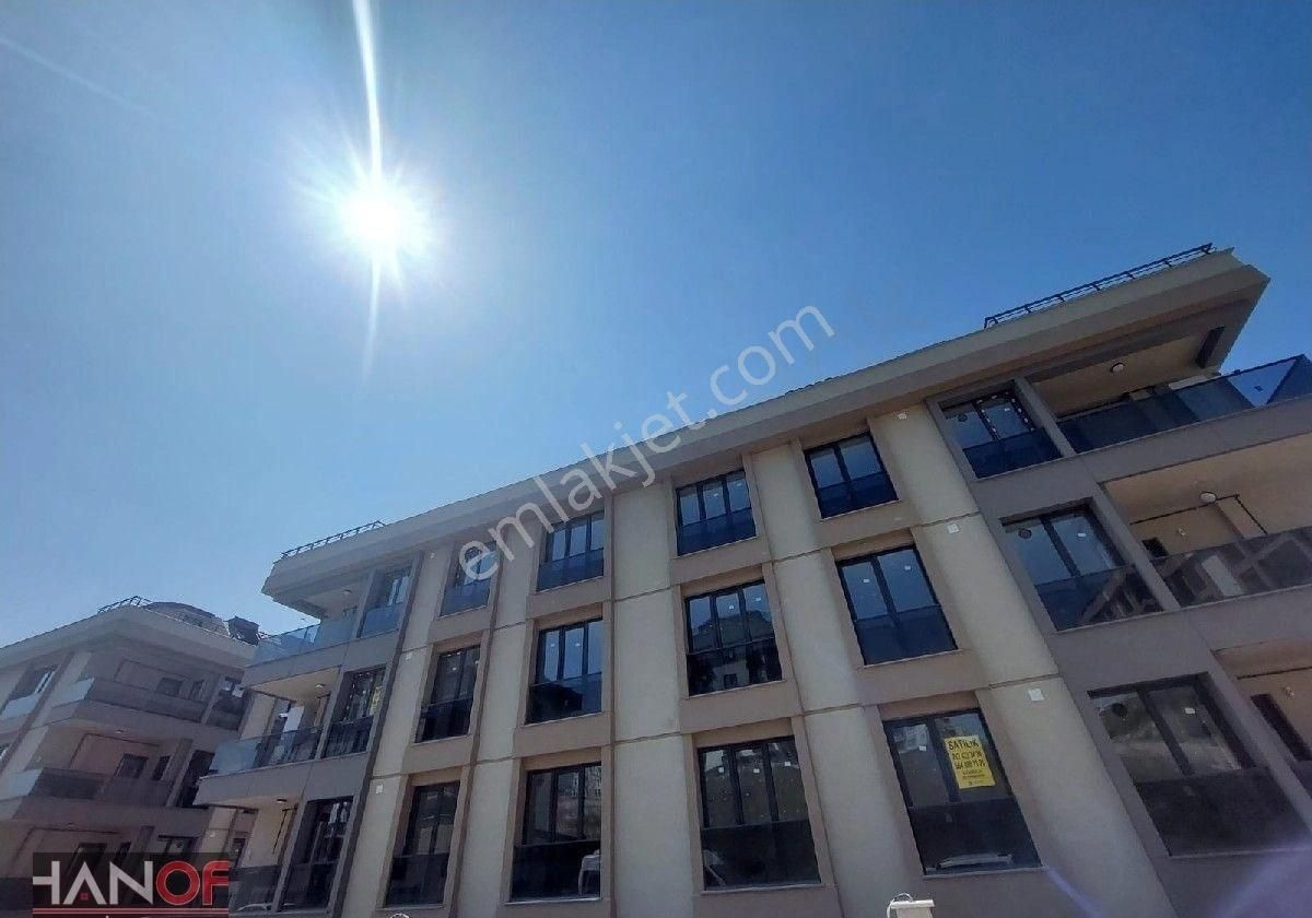 Beylikdüzü Kavaklıda 2+1 Ara Kat Balkonlu Kıralık Daıre