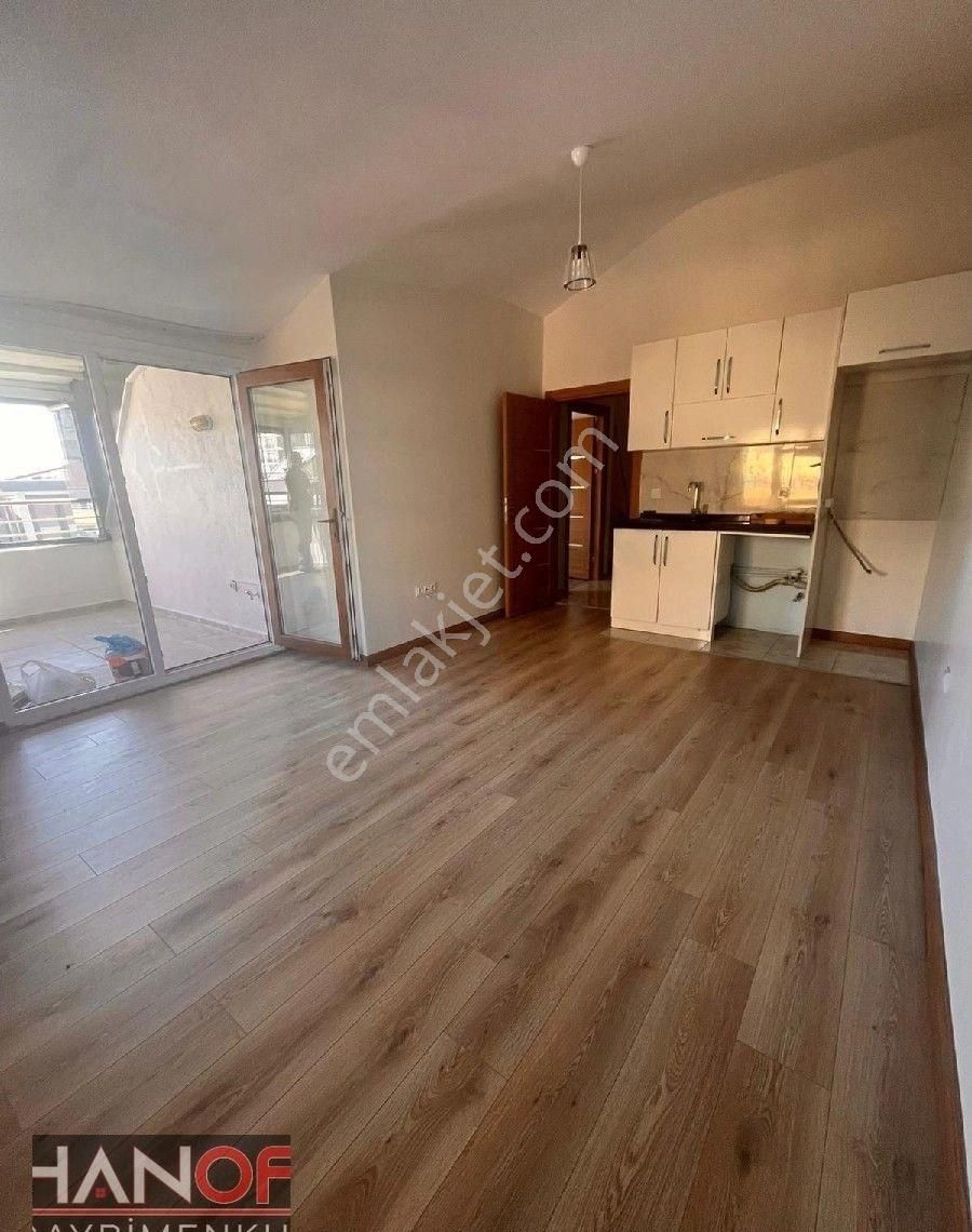 Beylikdüzü Kavaklıda 3+2 Dublex Daire Taras Süper Daire - Görsel 10