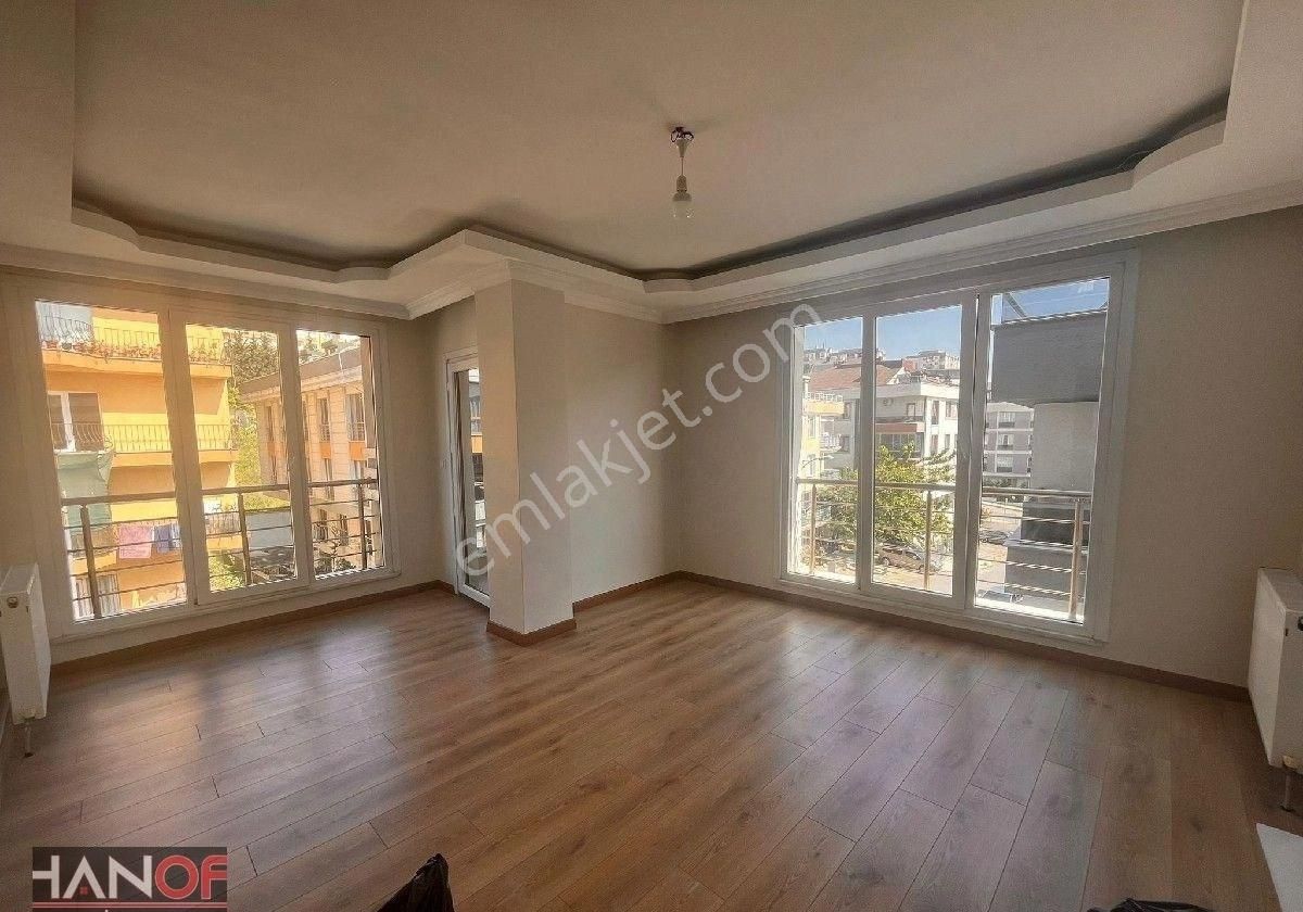 Beylikdüzü Kavaklıda 3+2 Dublex Daire Taras Süper Daire - Görsel 12