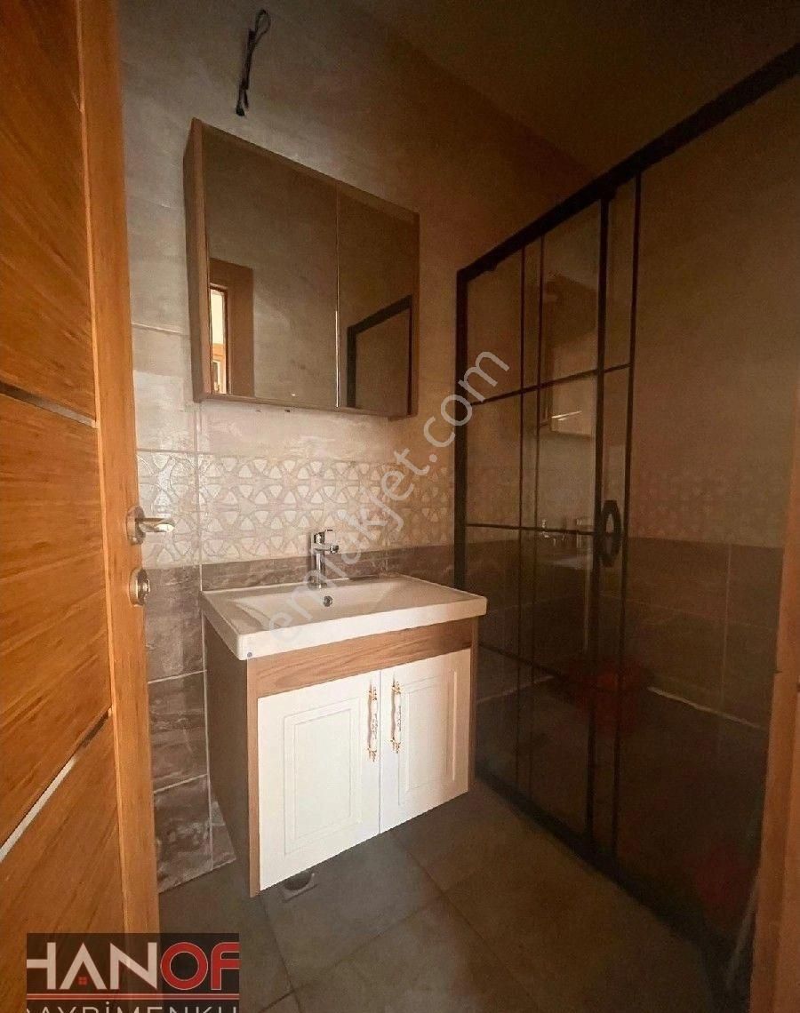 Beylikdüzü Kavaklıda 3+2 Dublex Daire Taras Süper Daire - Görsel 23