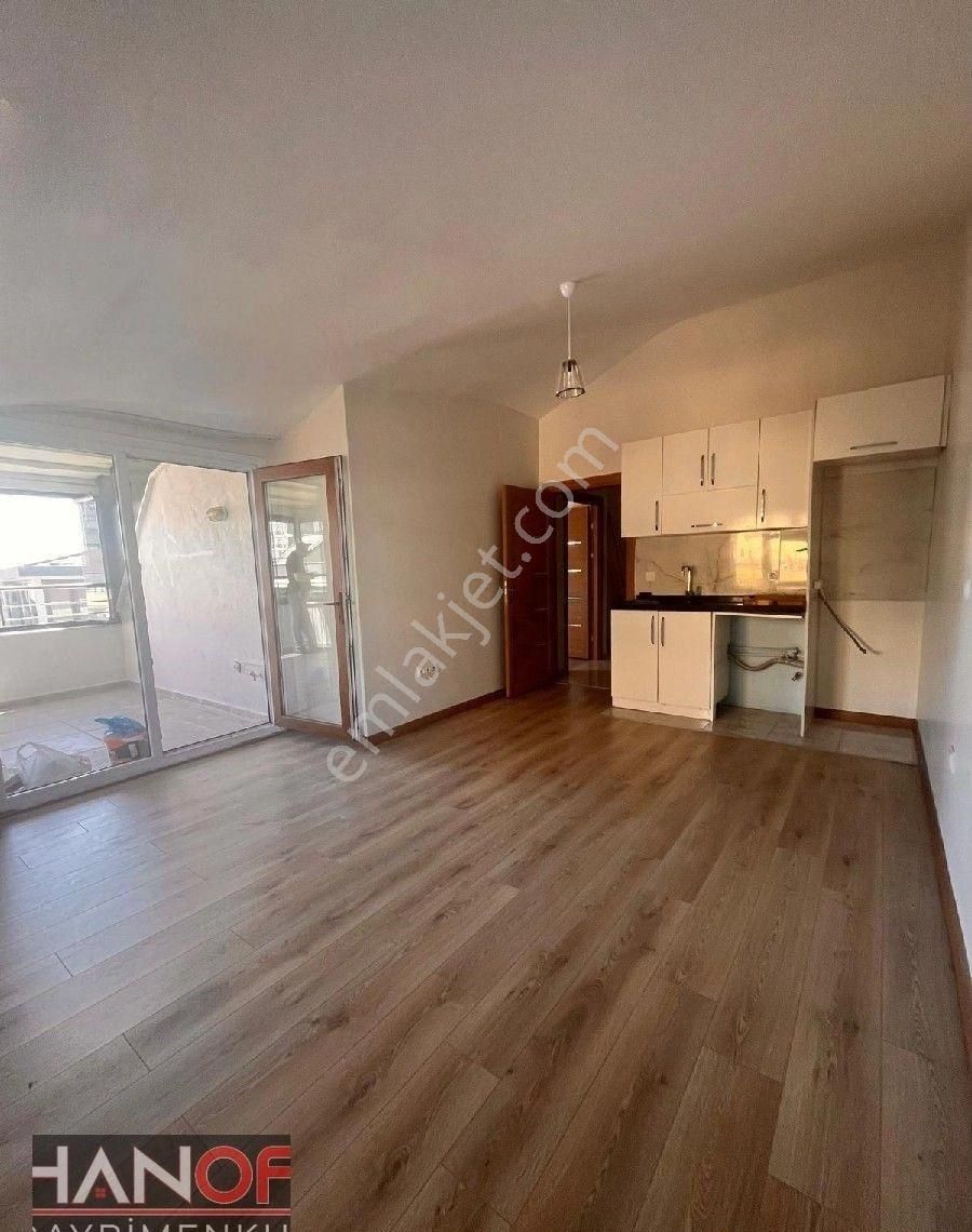 Beylikdüzü Kavaklıda 3+2 Dublex Daire Taras Süper Daire - Görsel 26