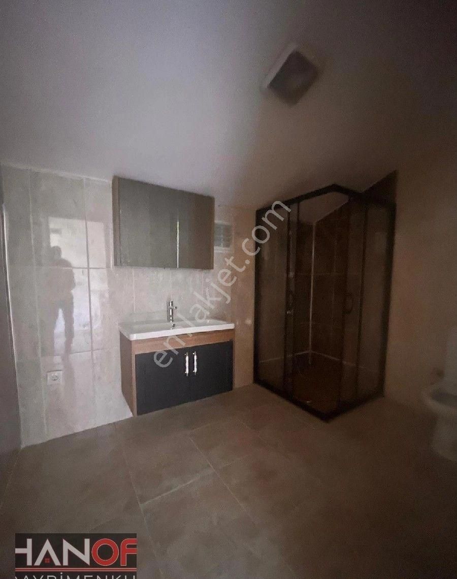 Beylikdüzü Kavaklıda 3+2 Dublex Daire Taras Süper Daire - Görsel 11