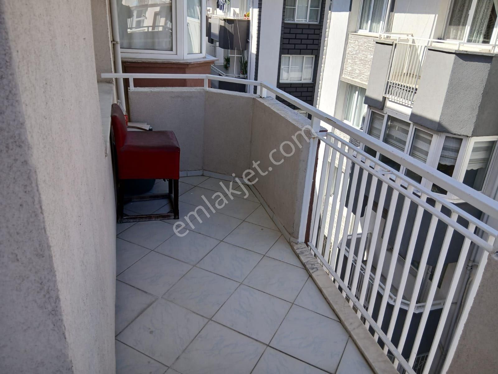 Yenicami Mahallesinde 3+1 Satılık Daire - Görsel 4