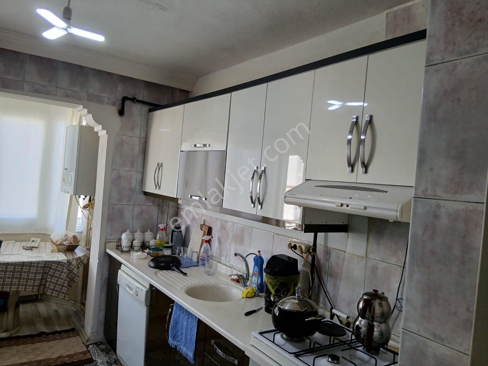 Yenicami Mahallesinde 3+1 Satılık Daire - Görsel 16