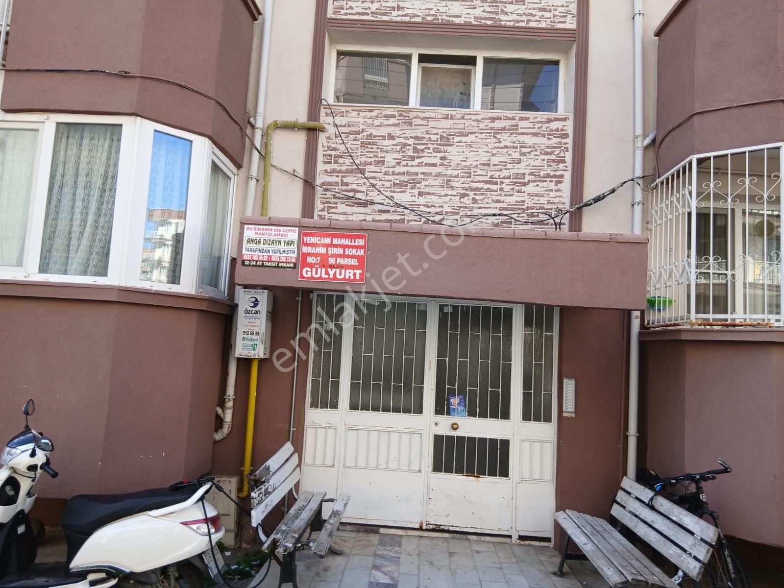 Yenicami Mahallesinde 3+1 Satılık Daire - Görsel 5