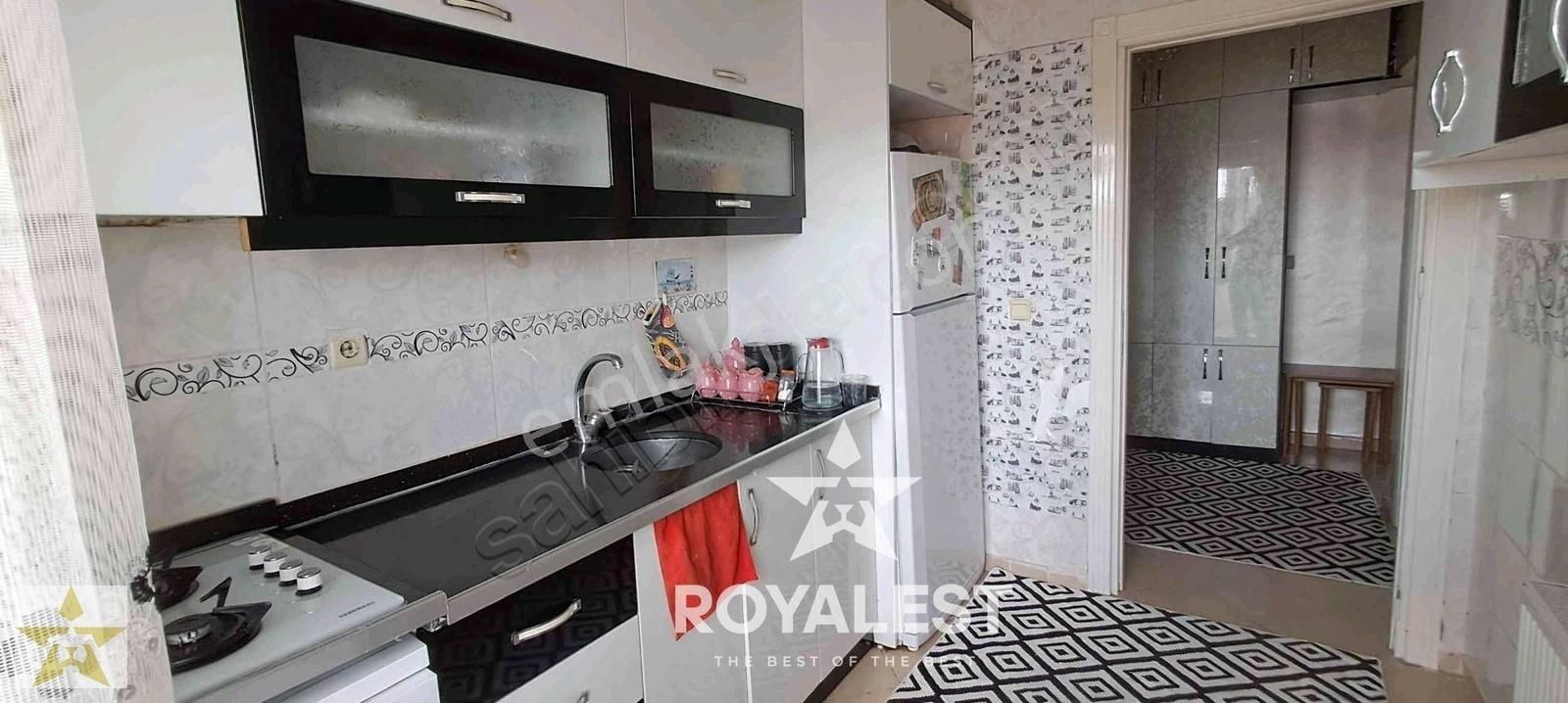 Royalest'ten Seyrantepe Ana Cadde Üzerine Yakın Fırsat Daire