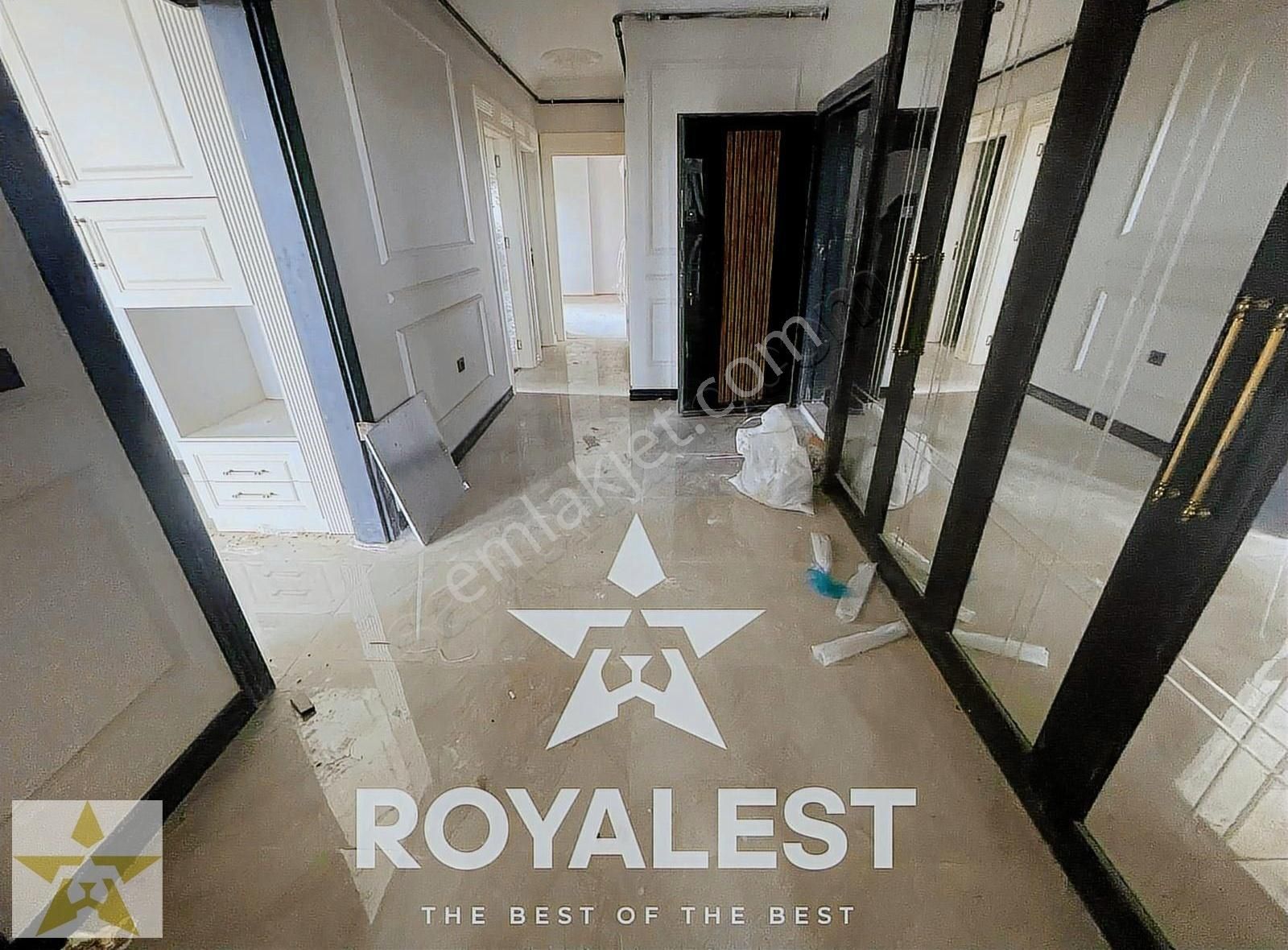 Royalest'ten Akkent'de Emsallerinin En Uygunu Sıfır 2.5+1