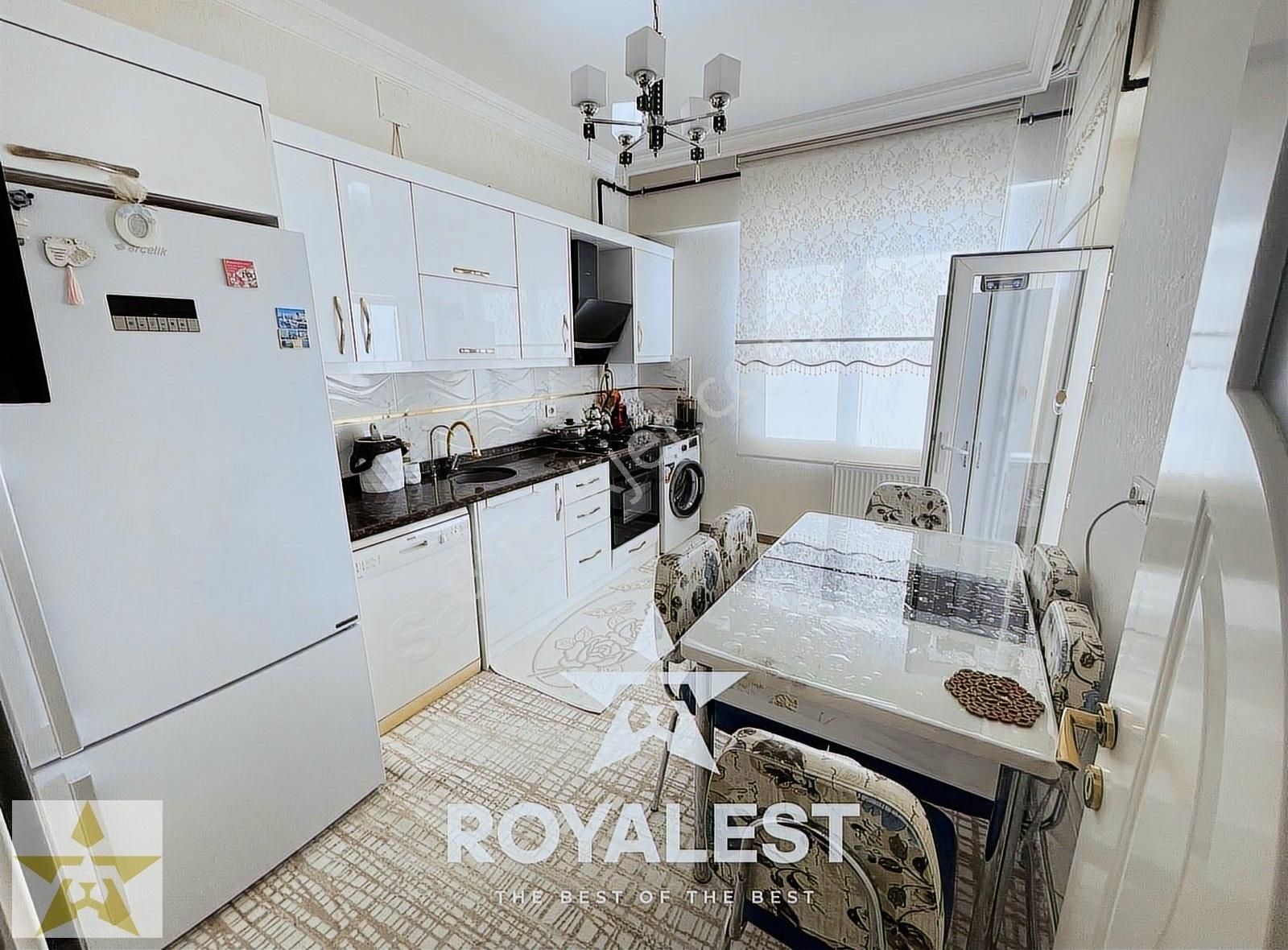 Royalest'ten Güneykent'te İskanlı Ara Kat Masrafsız Bakımlı 2+1
