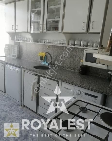 Royalest'ten Ulaşıma Sıfır Merkezi Konumda Uygun Fiyatlı 3+1
