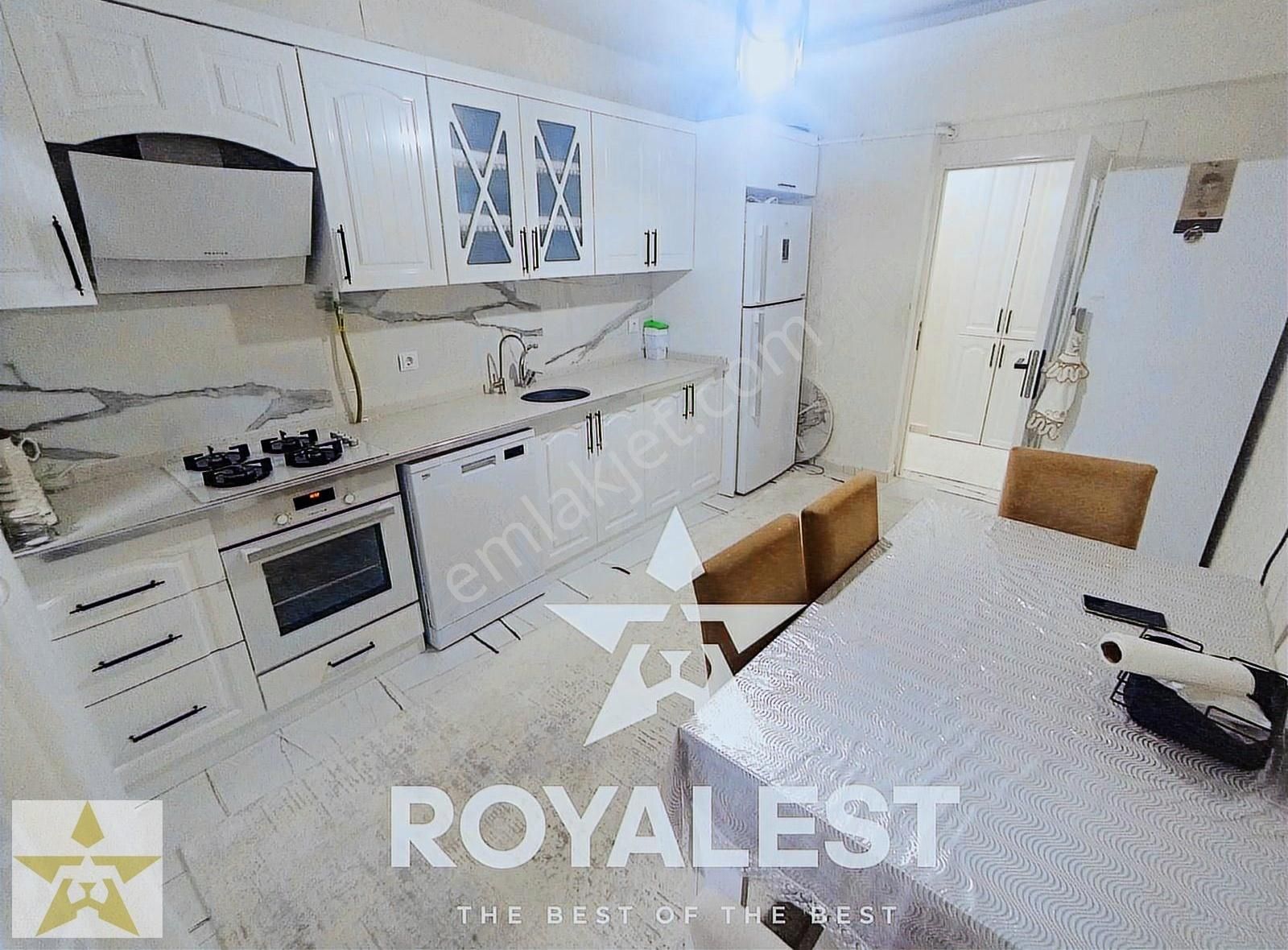 Royalest'ten Yerden Isıtmalı Ebeveyn Banyolu Lüks 3+1