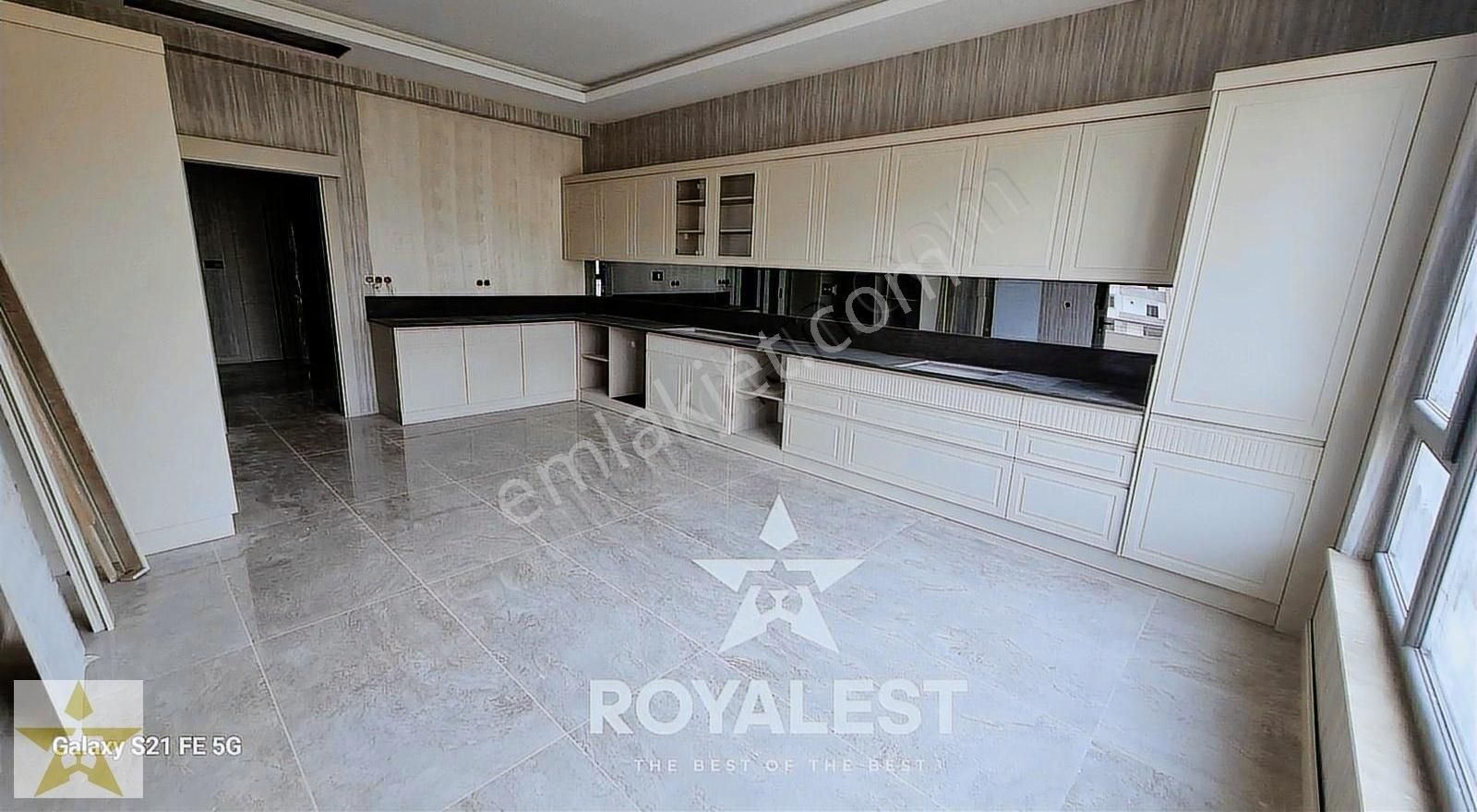 Royalest'ten Şehirgösteren'de Ultra Lüx Yapılı 0 Daire