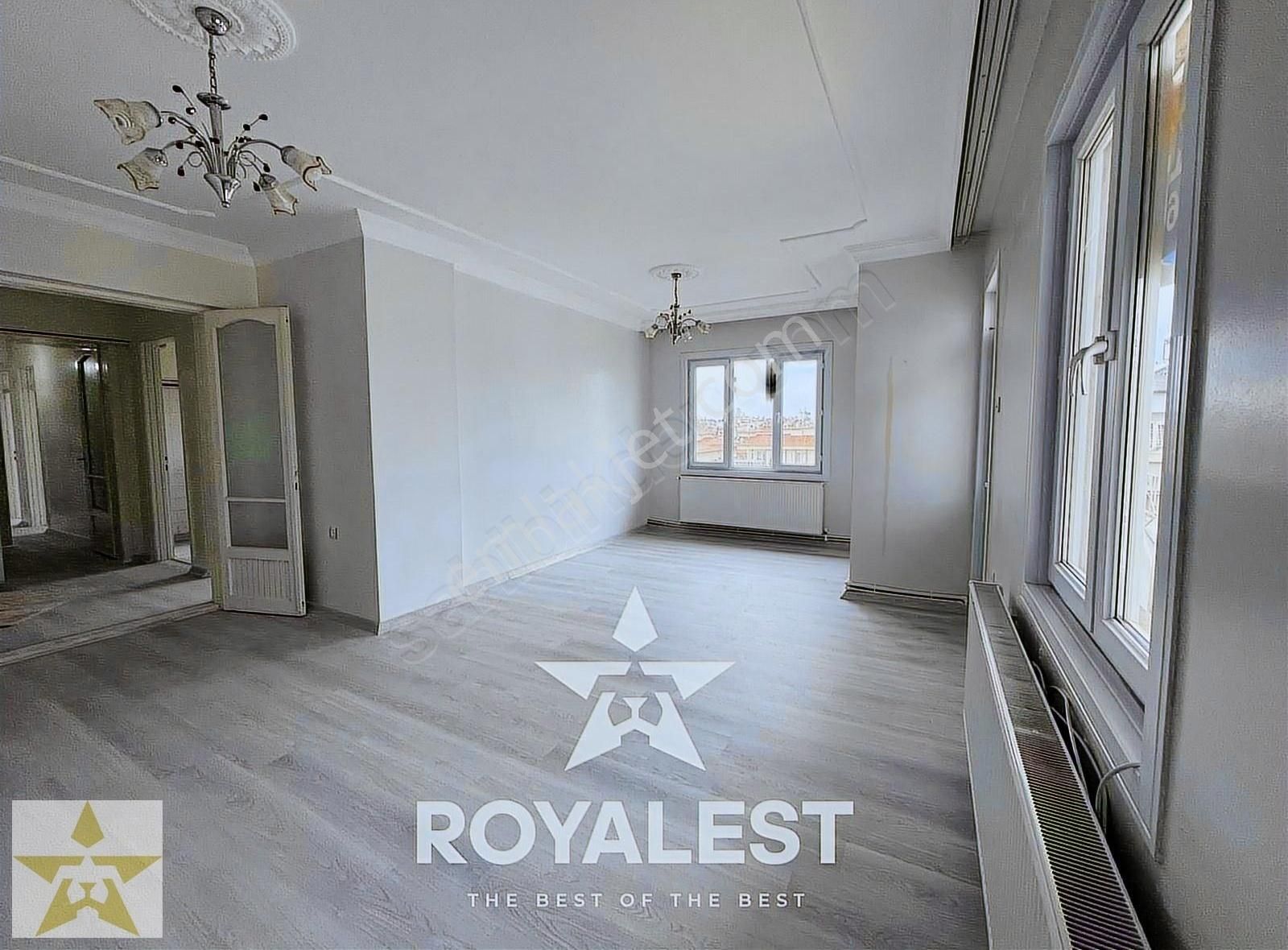 Royalest'ten Değirmiçem'de Tamamen Yenilenmiş Hasarsız Daire