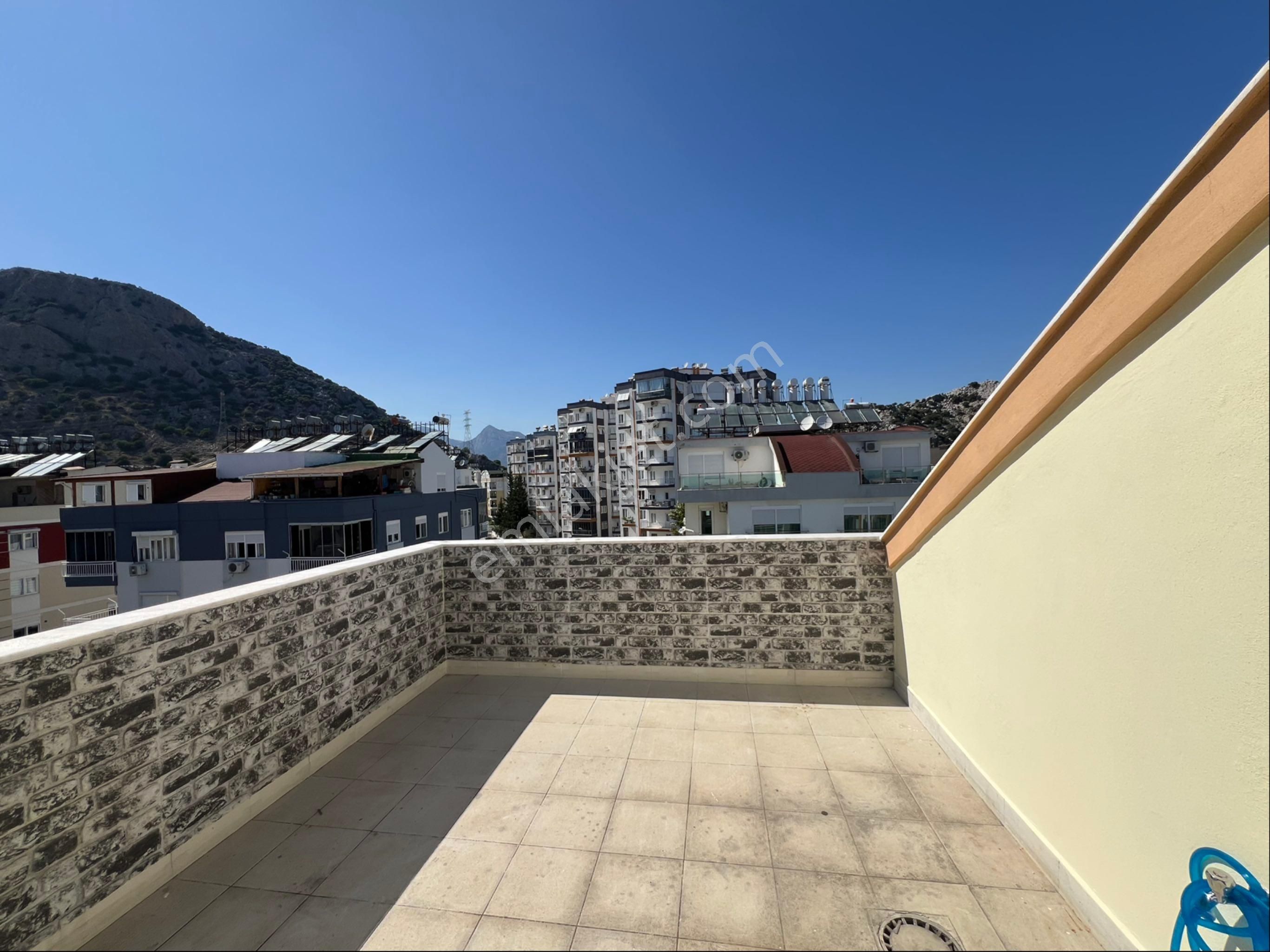 Antalya Konyaaltı 170m2 2 Banyo Teras 4+1 Boş Kiralık Daire - Görsel 28