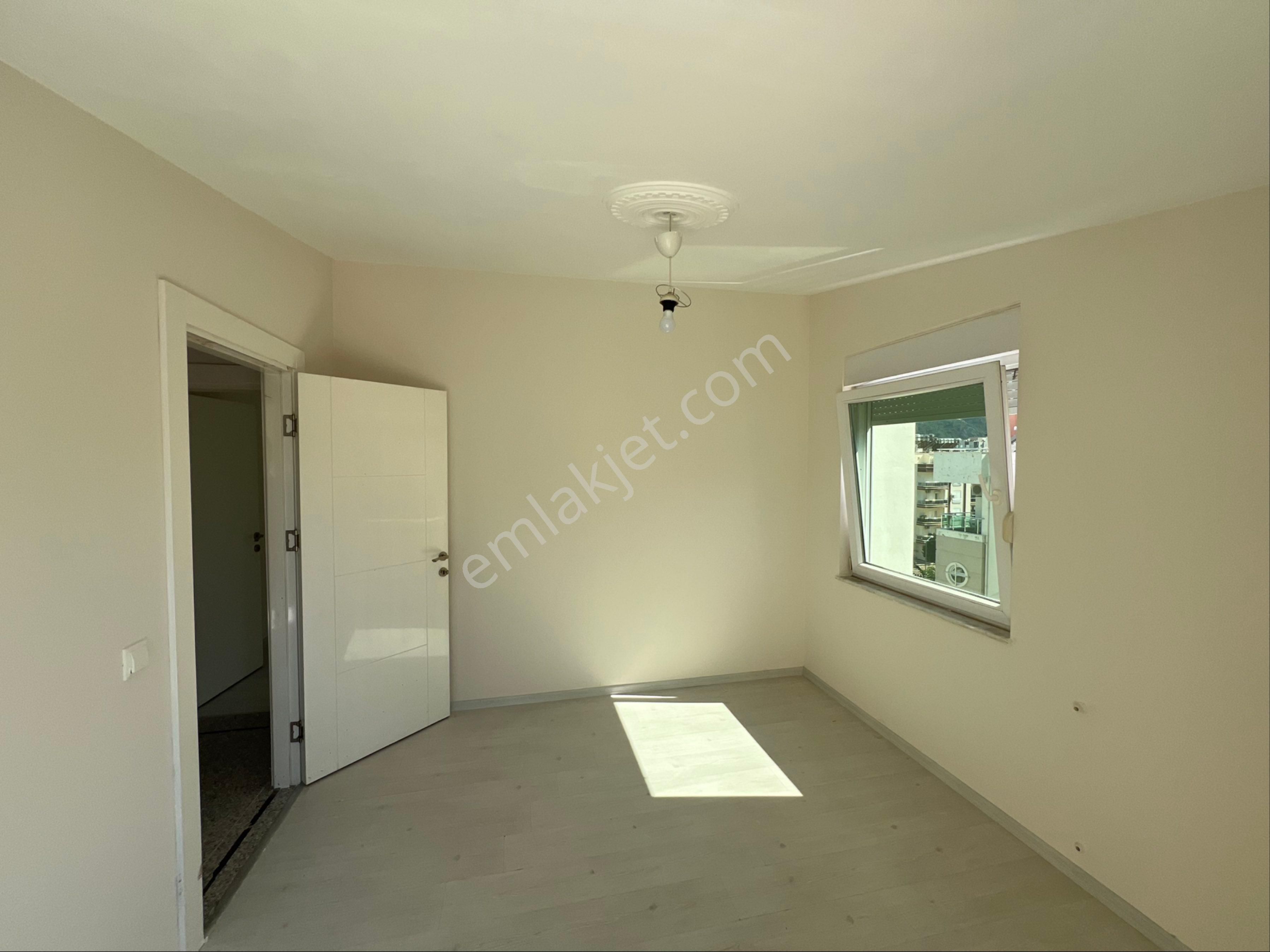 Antalya Konyaaltı 170m2 2 Banyo Teras 4+1 Boş Kiralık Daire - Görsel 29