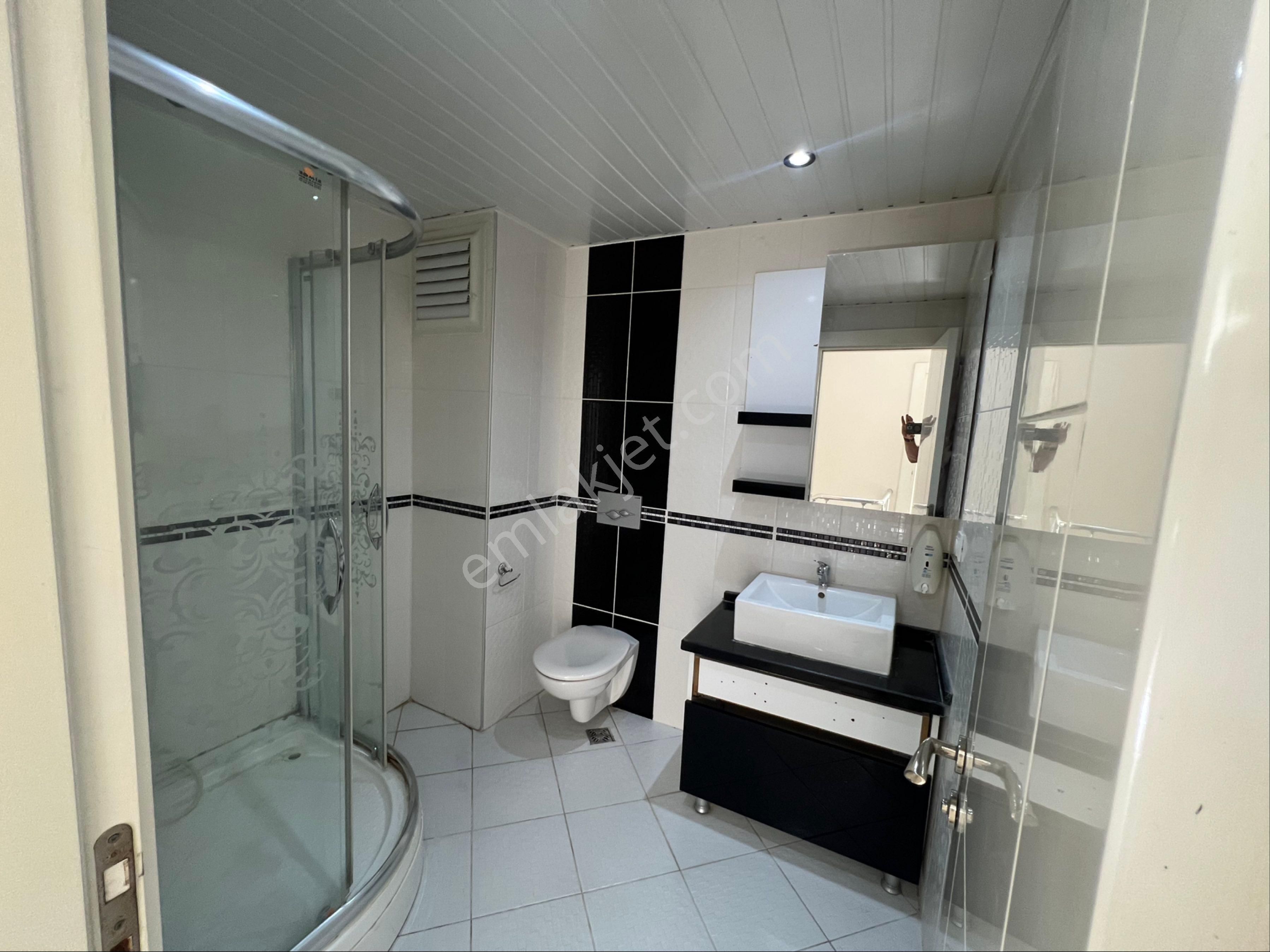 Antalya Konyaaltı 170m2 2 Banyo Teras 4+1 Boş Kiralık Daire - Görsel 24