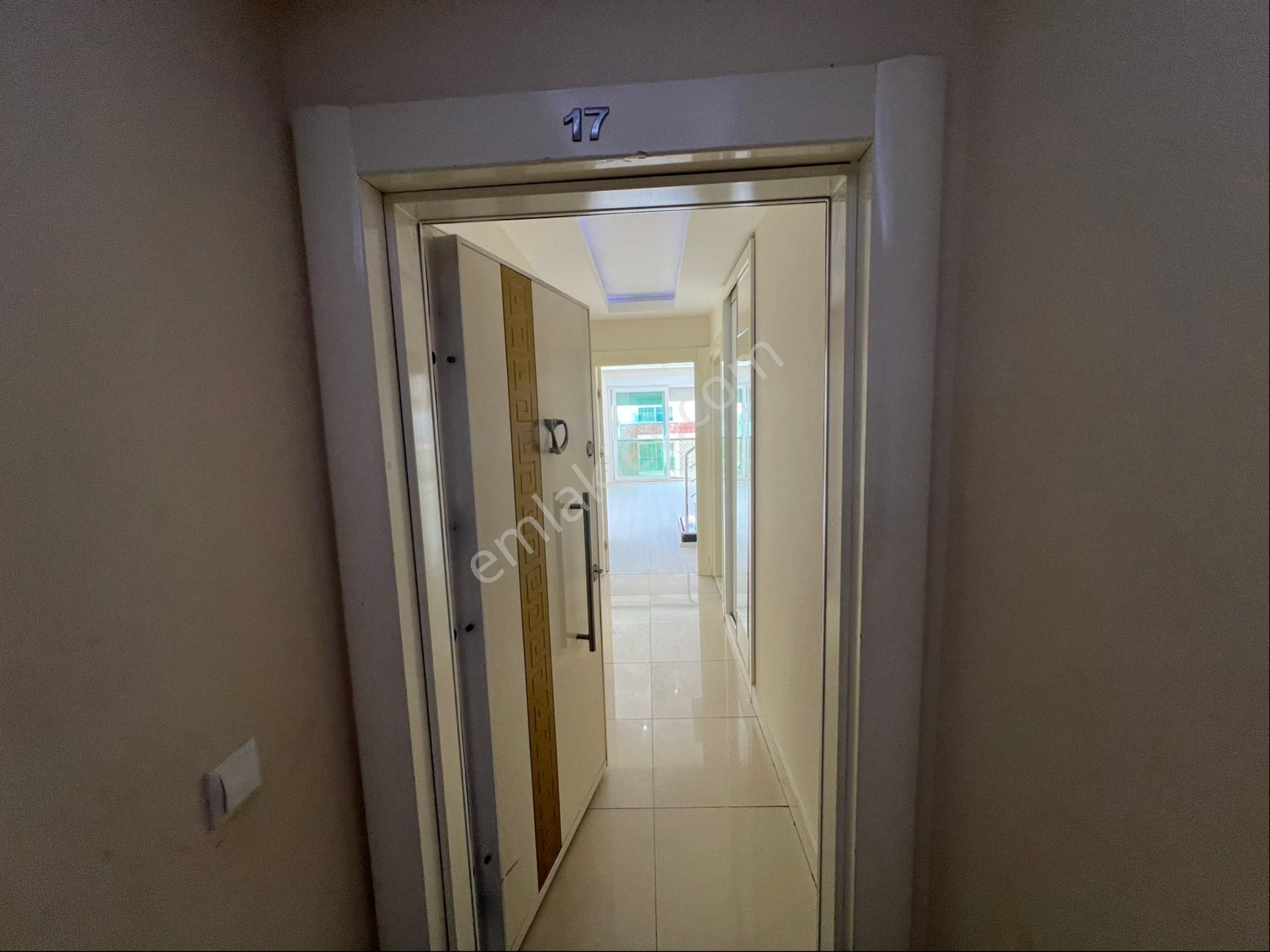 Antalya Konyaaltı 170m2 2 Banyo Teras 4+1 Boş Kiralık Daire - Görsel 9