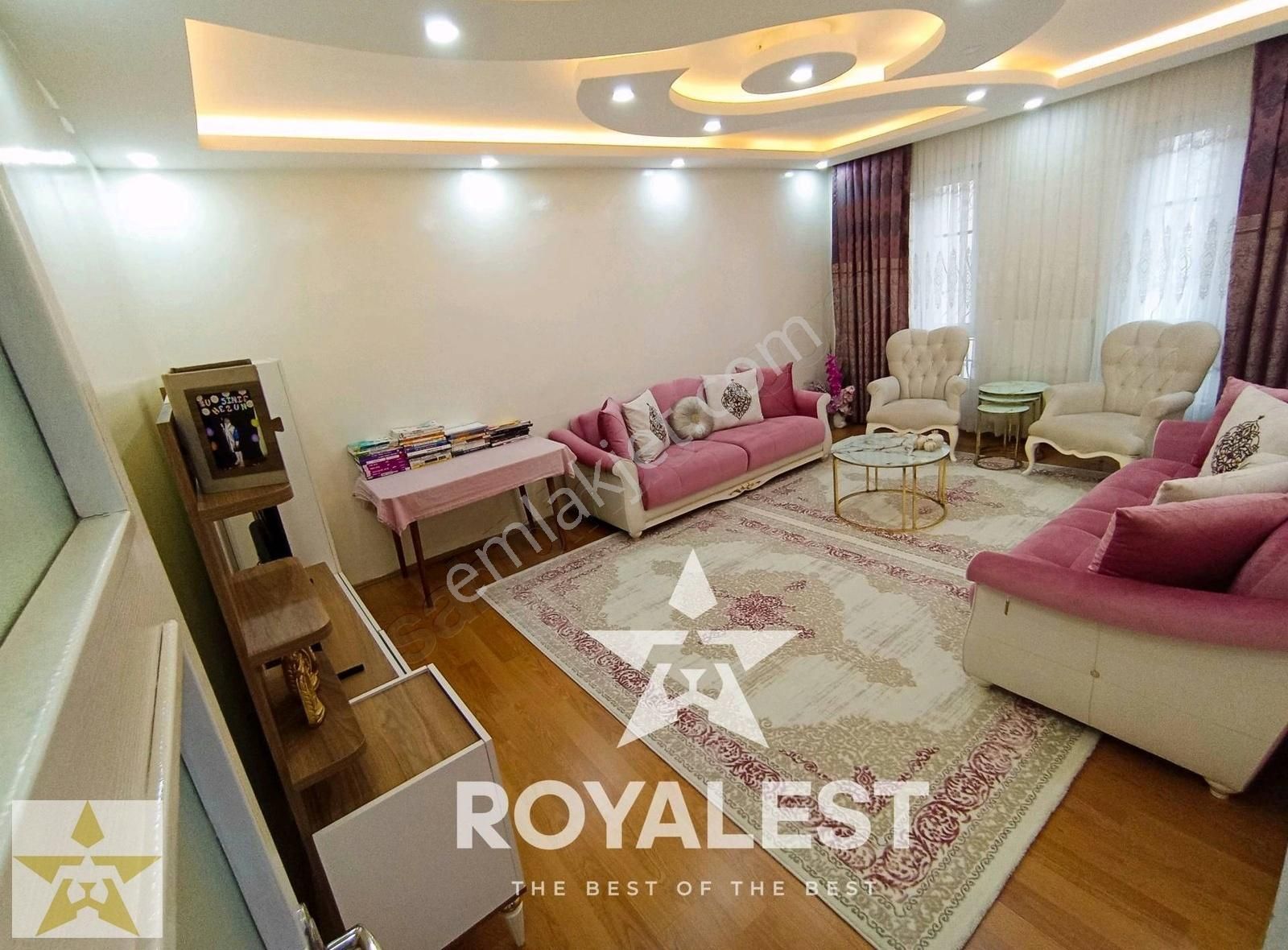 Royalest'ten Çamlıca Konutlar'ında Full Bakımlı 3+1 Daire