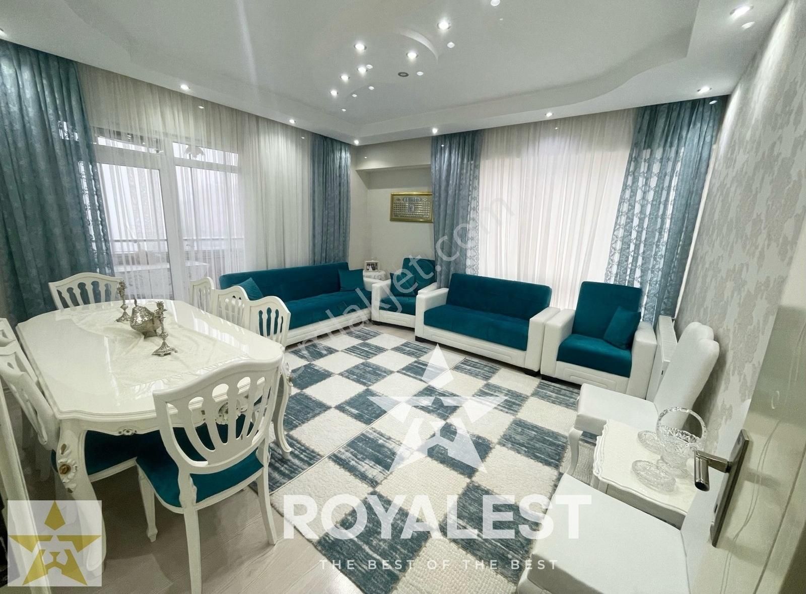 Royalest'ten Önü Açık Ara Kat Masrafsız Merkezi Konumda Lüks 3+1