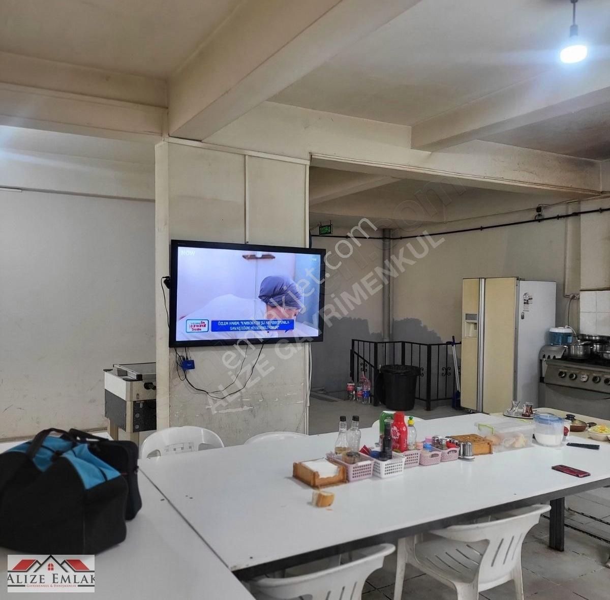 Alizeden Halkali Meydana Yakin 2 Katli Yeni Binada 400 Mt İşyeri - Görsel 11