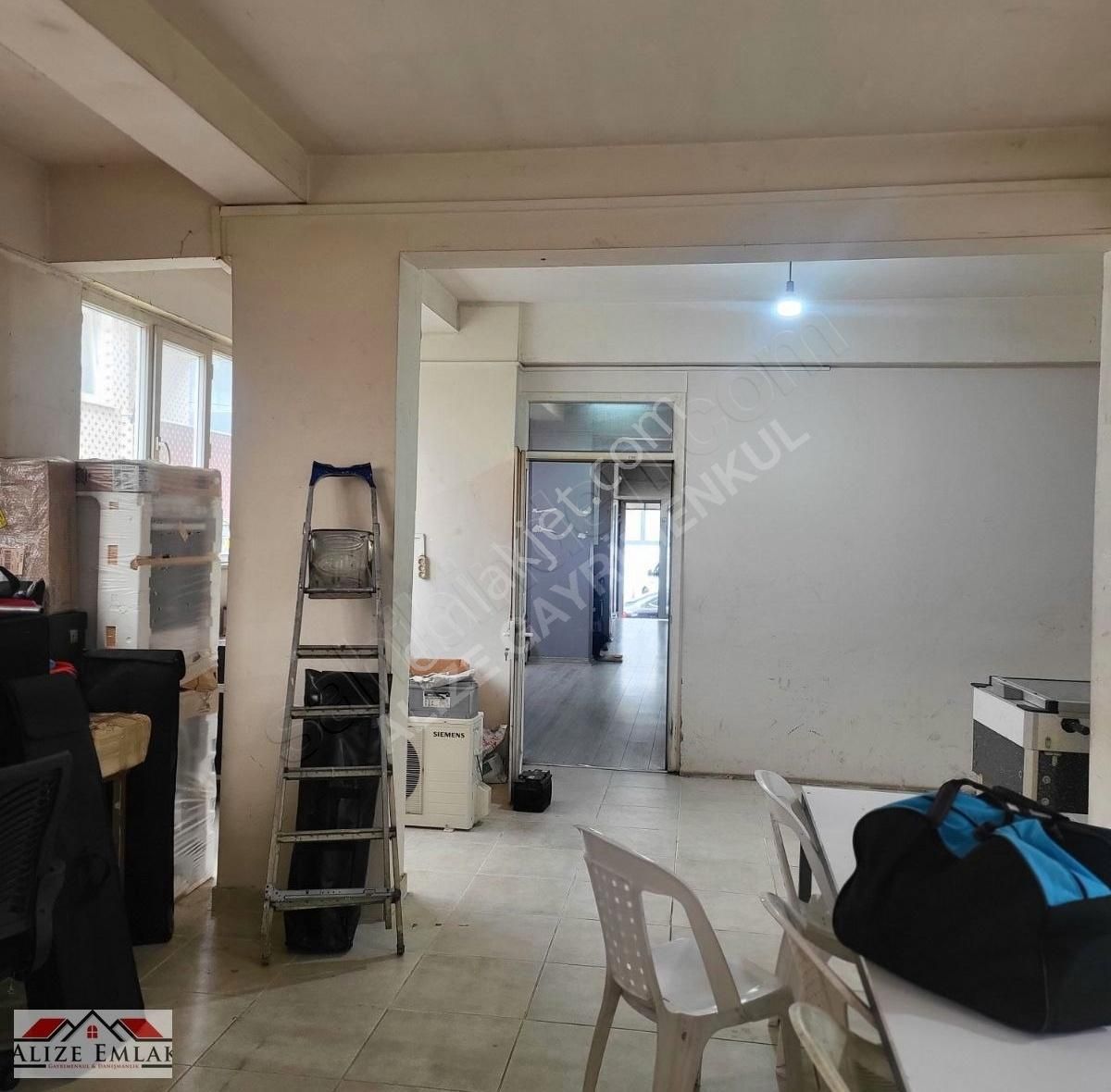 Alizeden Halkali Meydana Yakin 2 Katli Yeni Binada 400 Mt İşyeri - Görsel 7