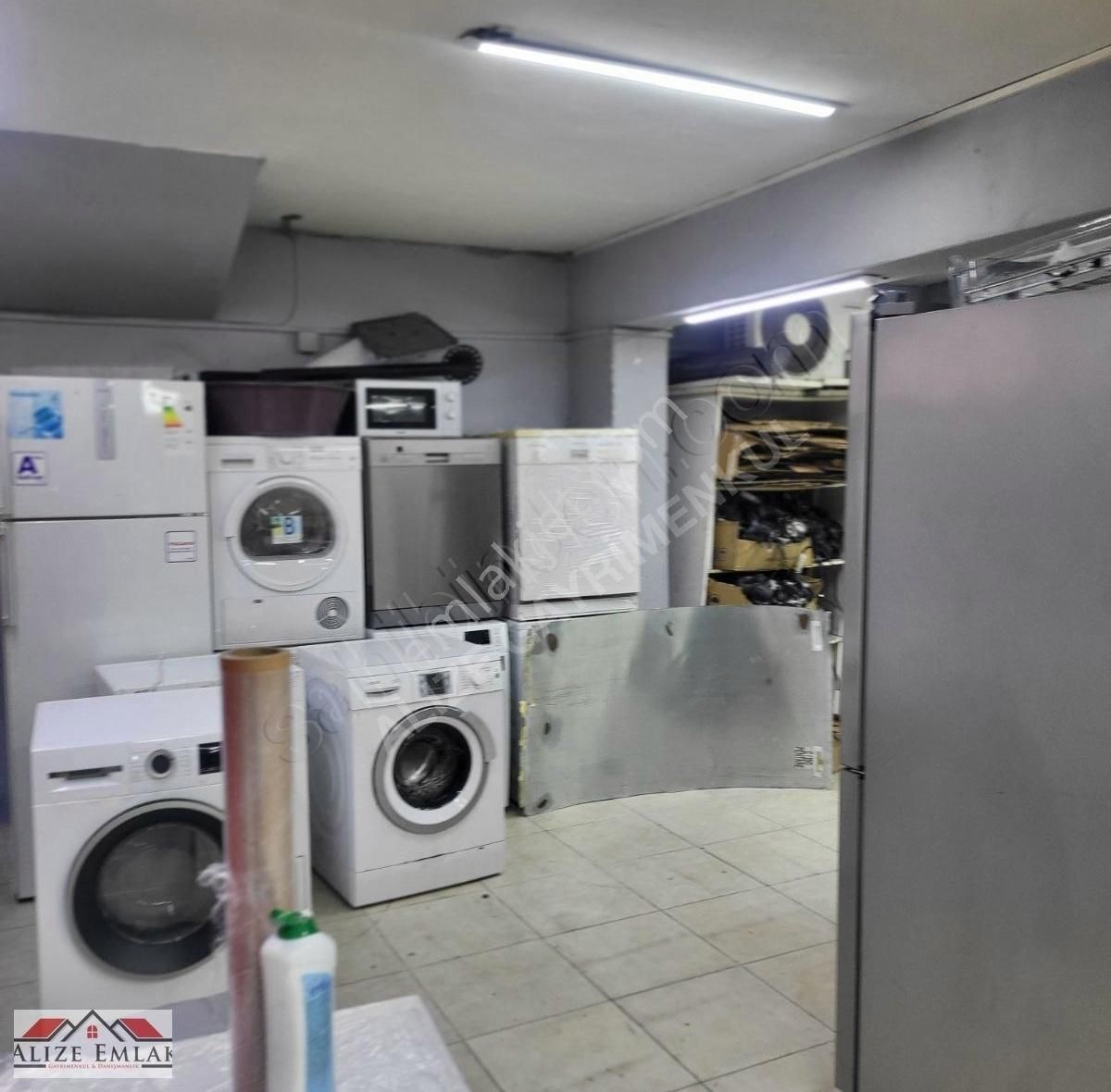 Alizeden Halkali Meydana Yakin 2 Katli Yeni Binada 400 Mt İşyeri - Görsel 16