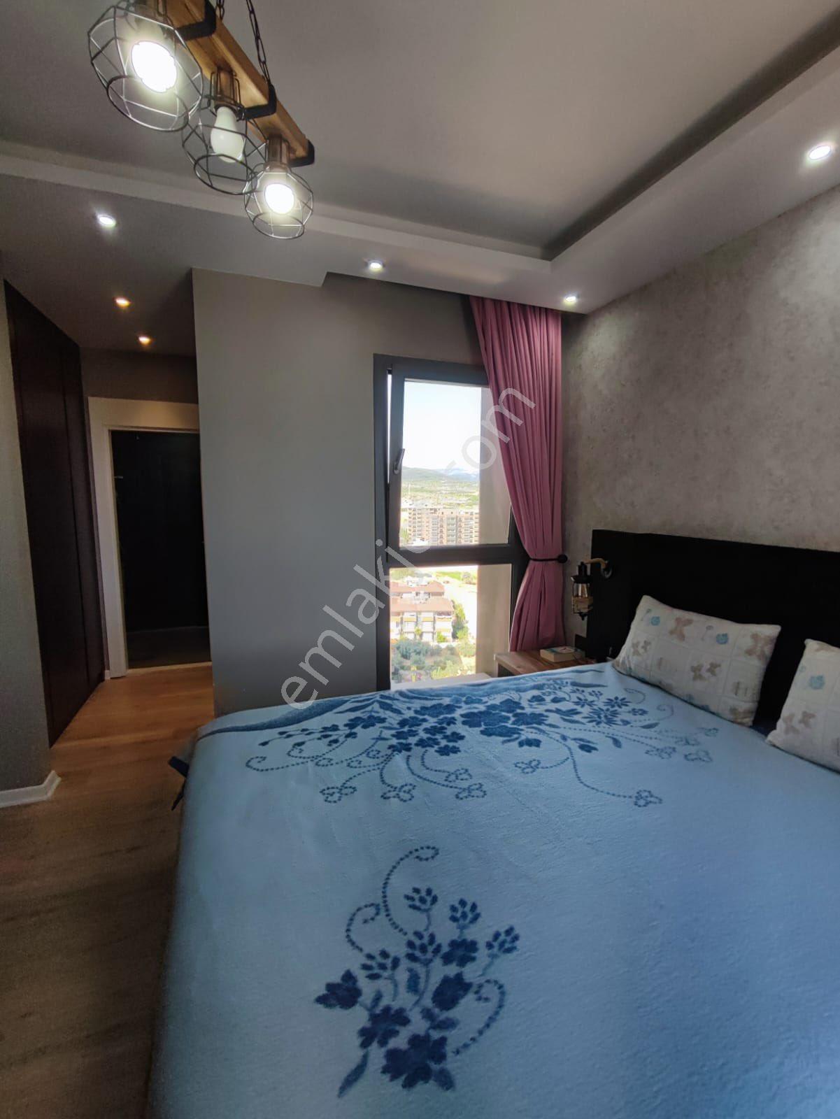 Eski Mezitlide Ultra Lüx Deniz Manzaralı 4+1 Daire - Görsel 9